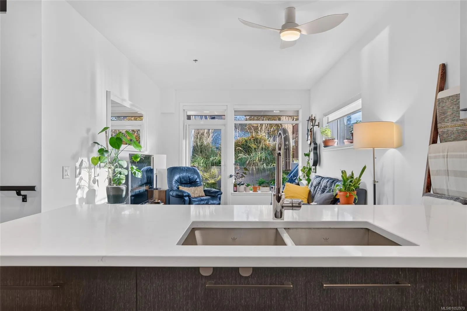 7162 West Saanich Rd