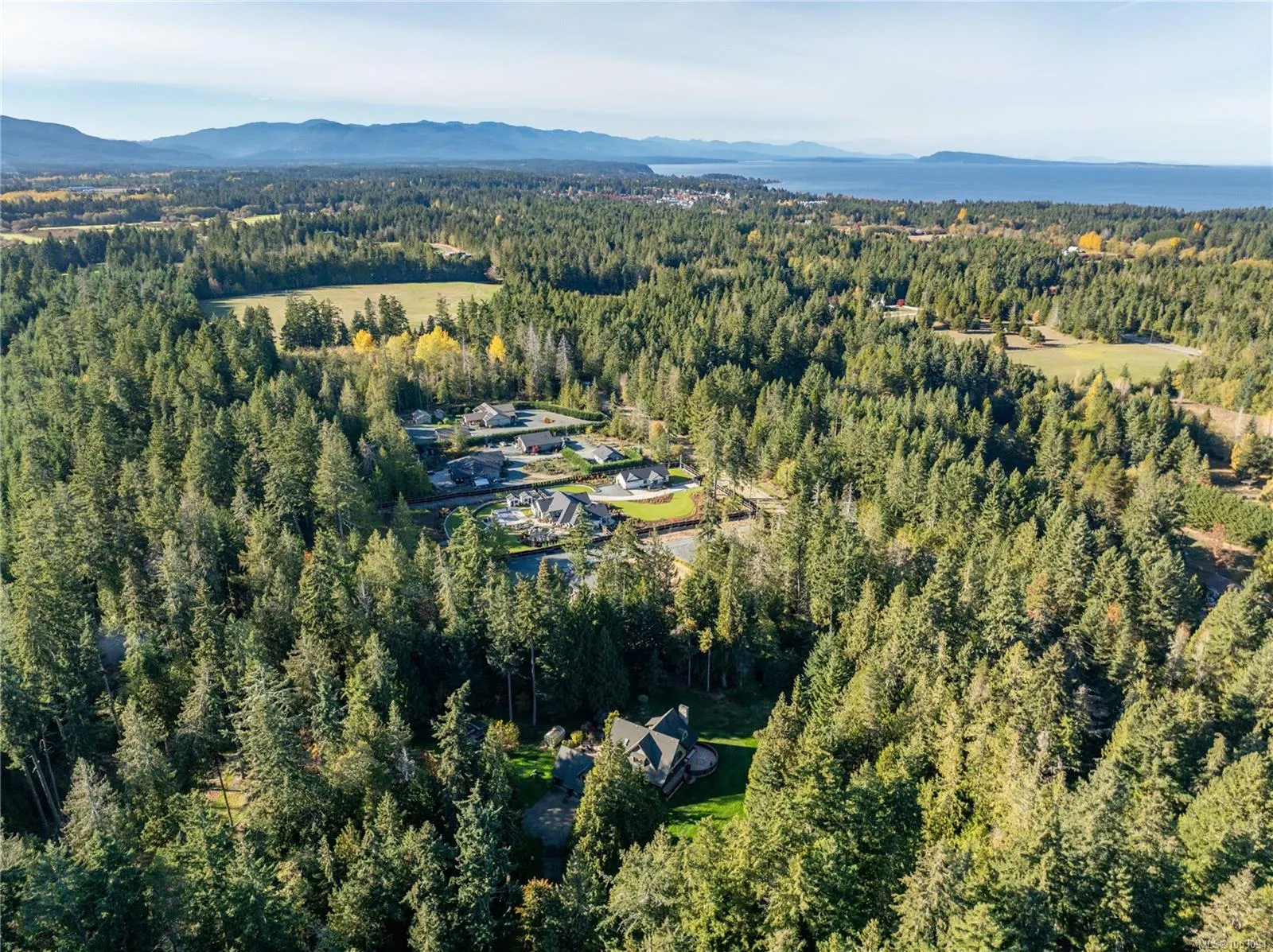 780 View Rd