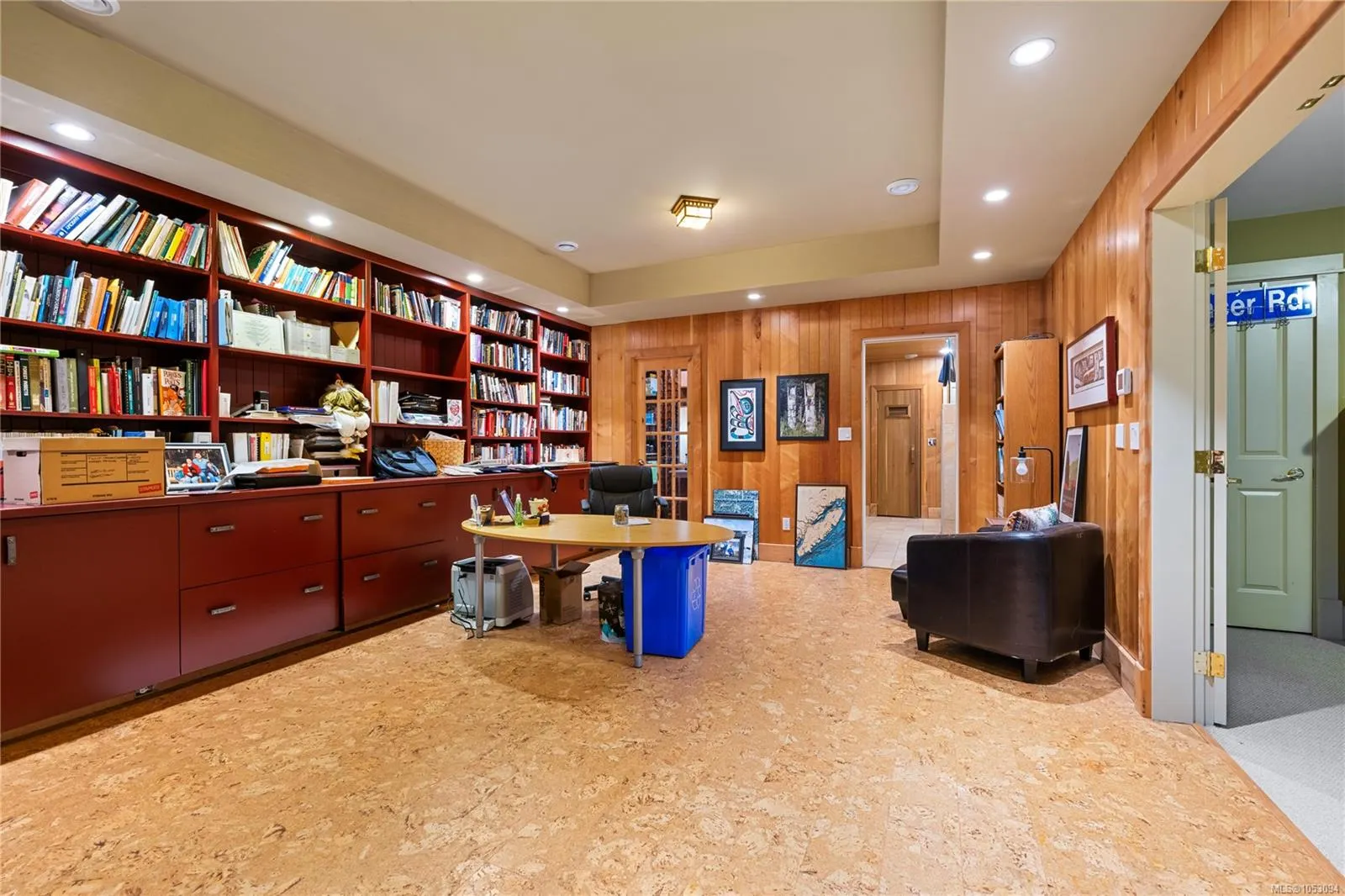 780 View Rd