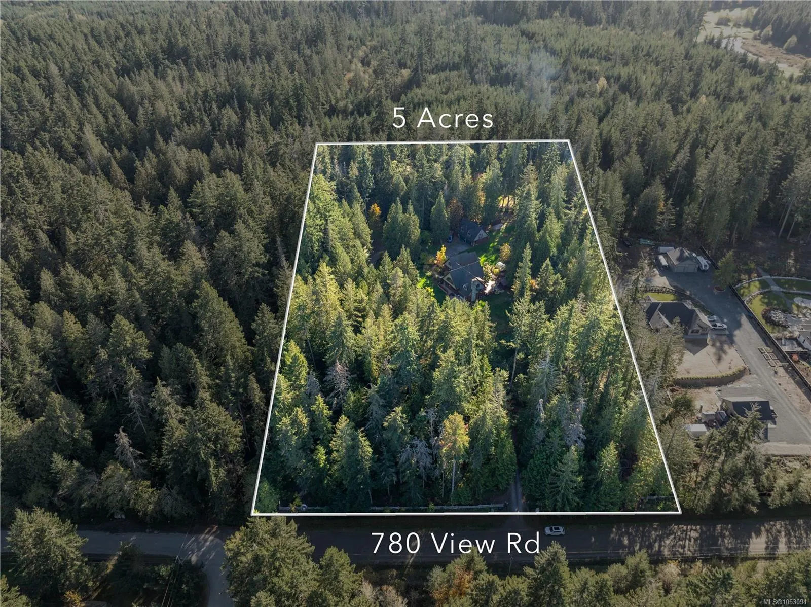 780 View Rd