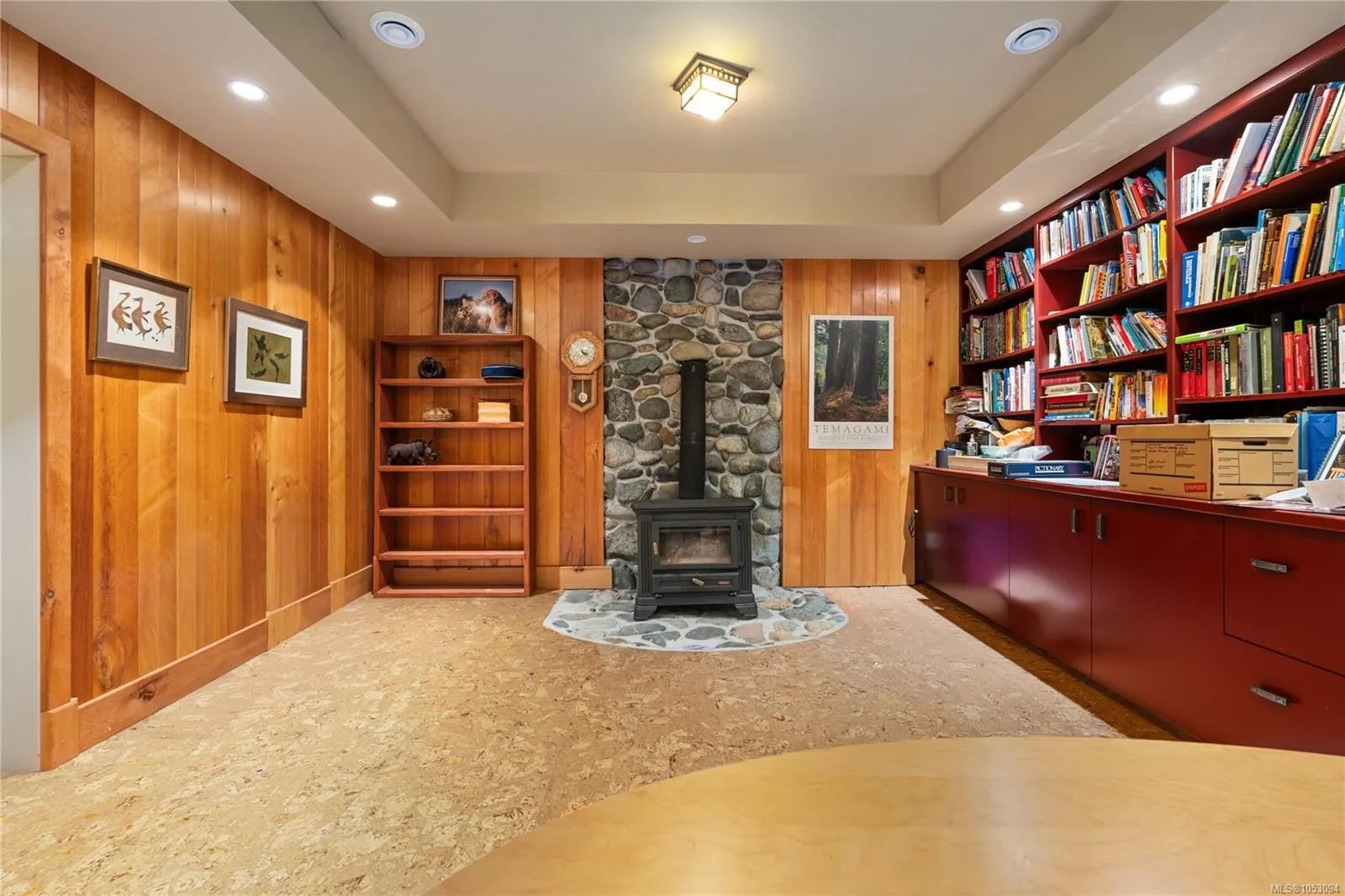 780 View Rd