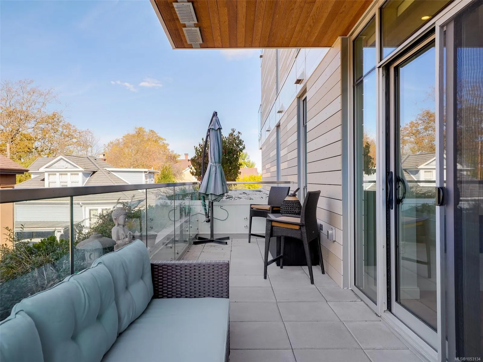 1916 Oak Bay Ave