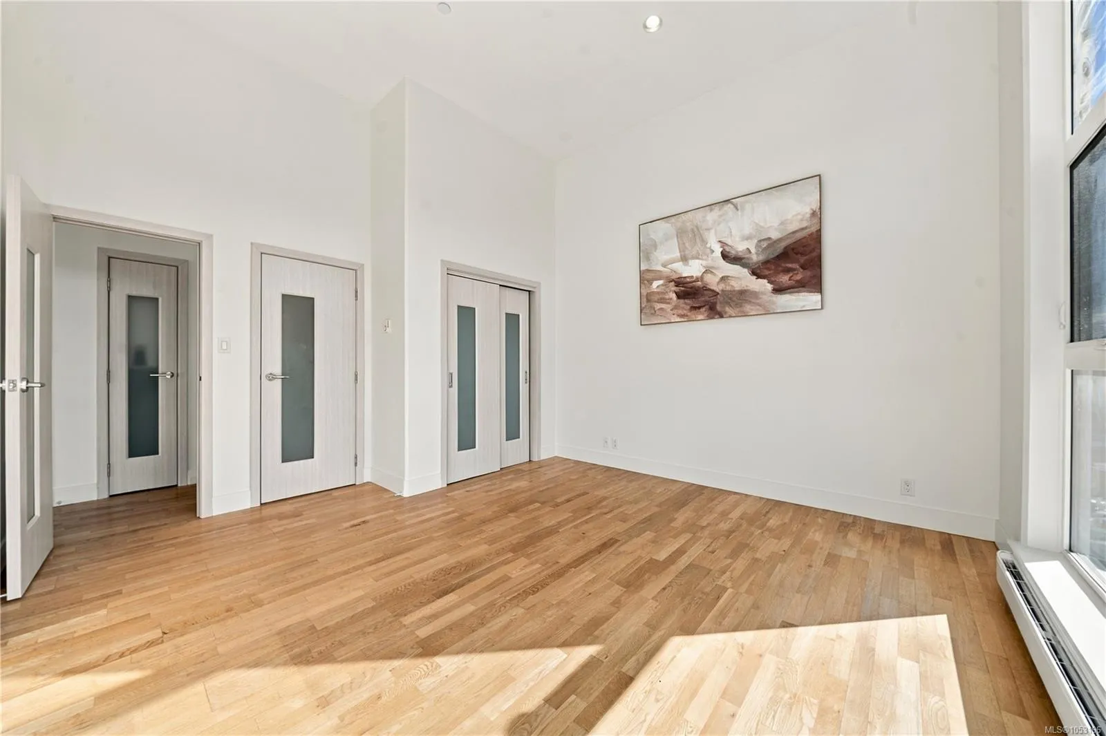 10 Chapel St