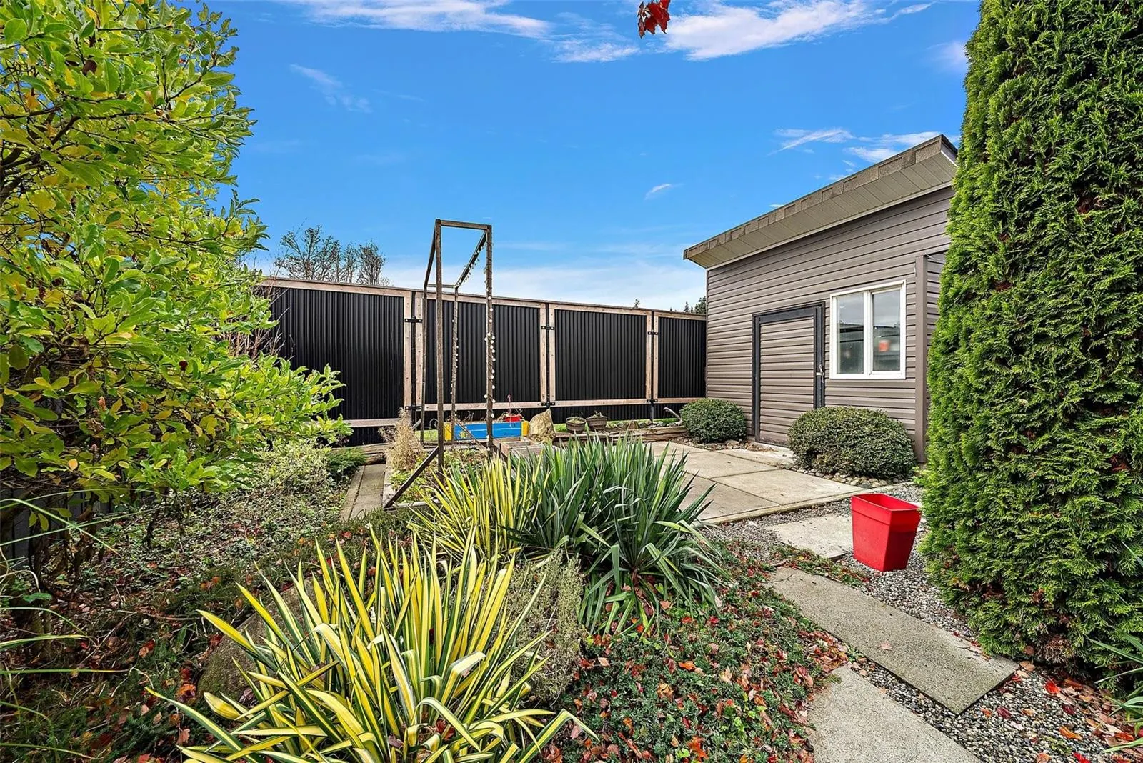 7021 Grant Rd W