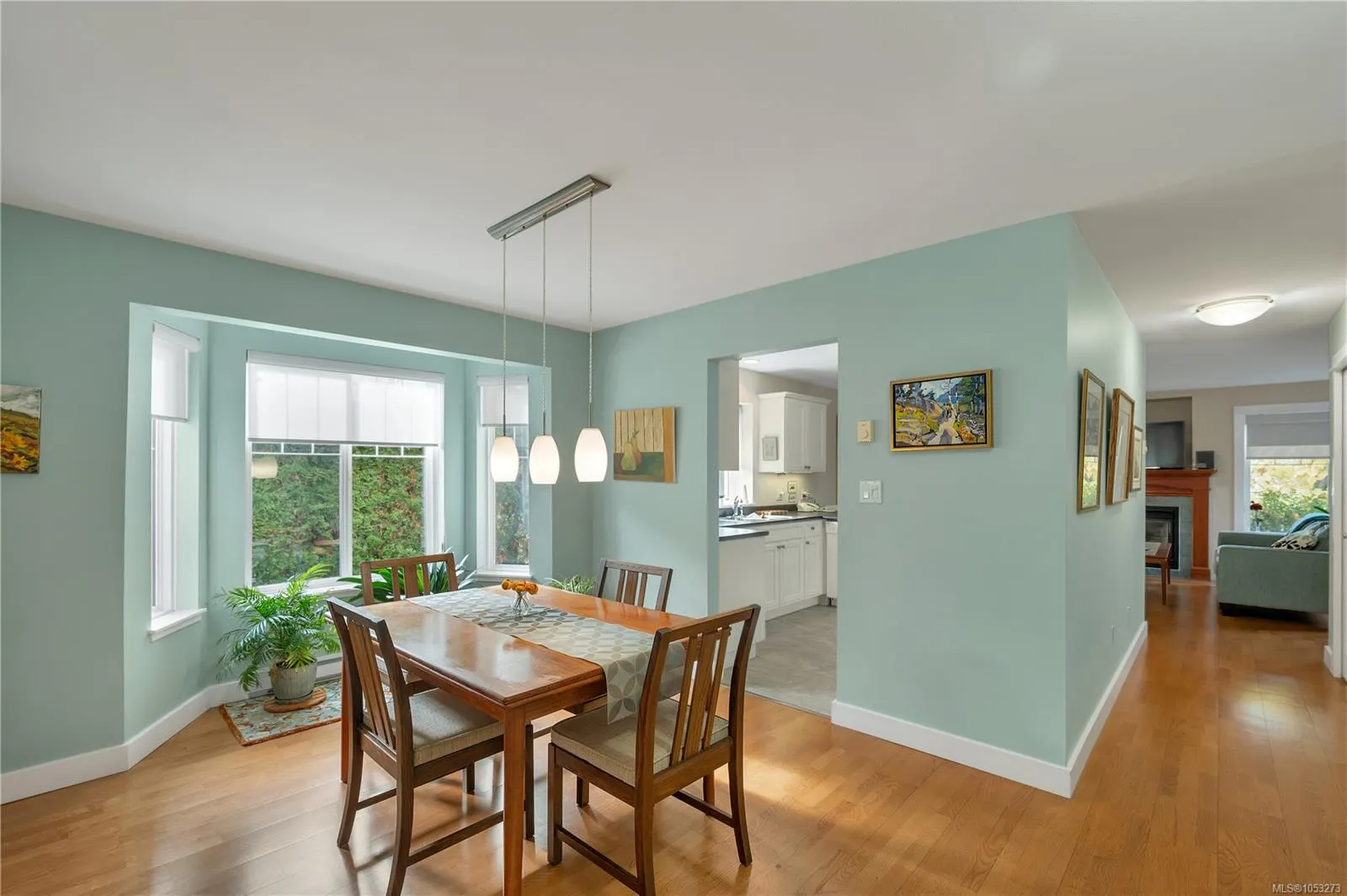 769 Merecroft Rd