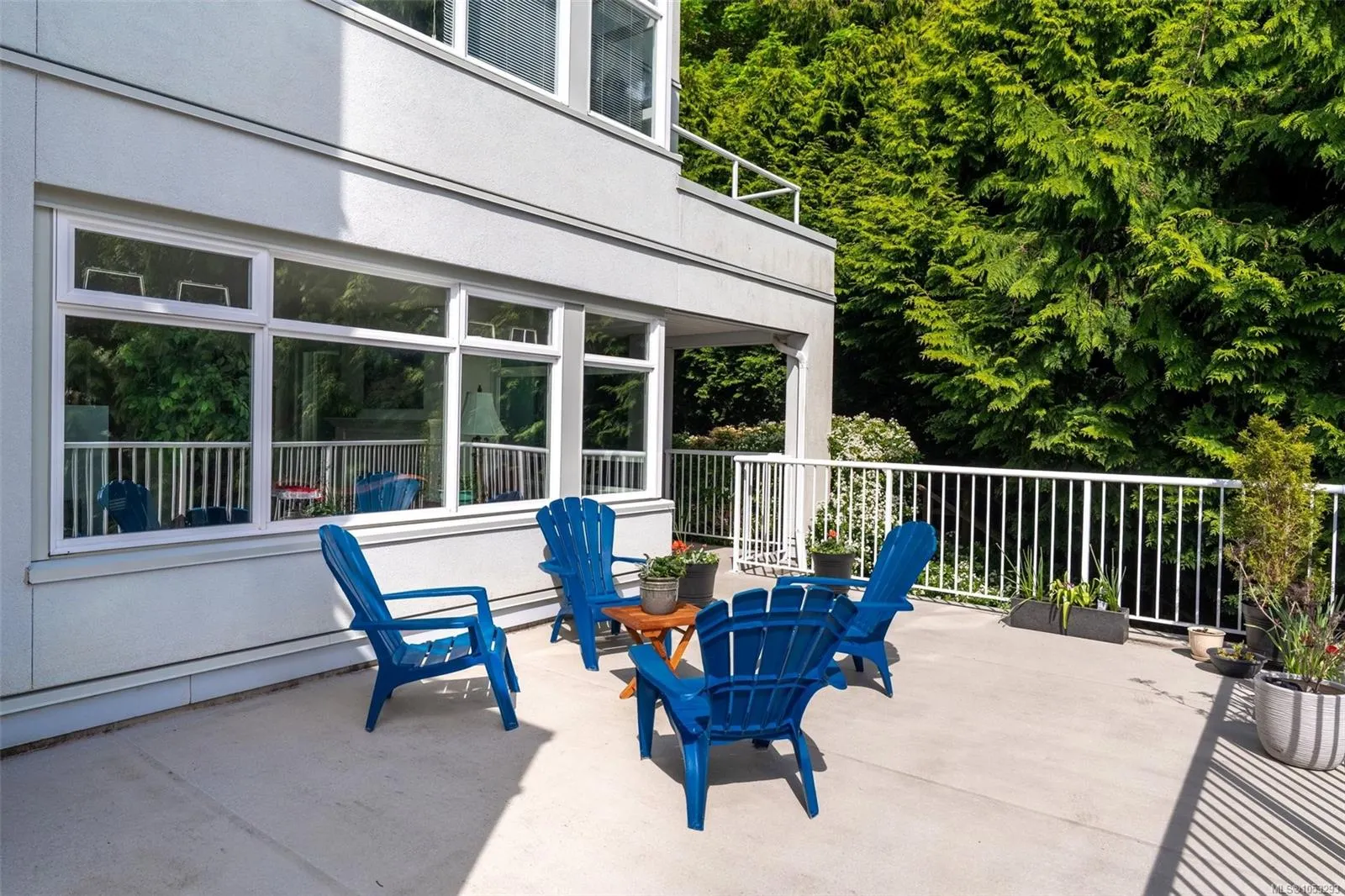 5110 Cordova Bay Rd