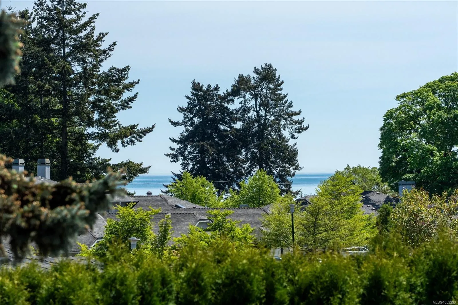 5110 Cordova Bay Rd