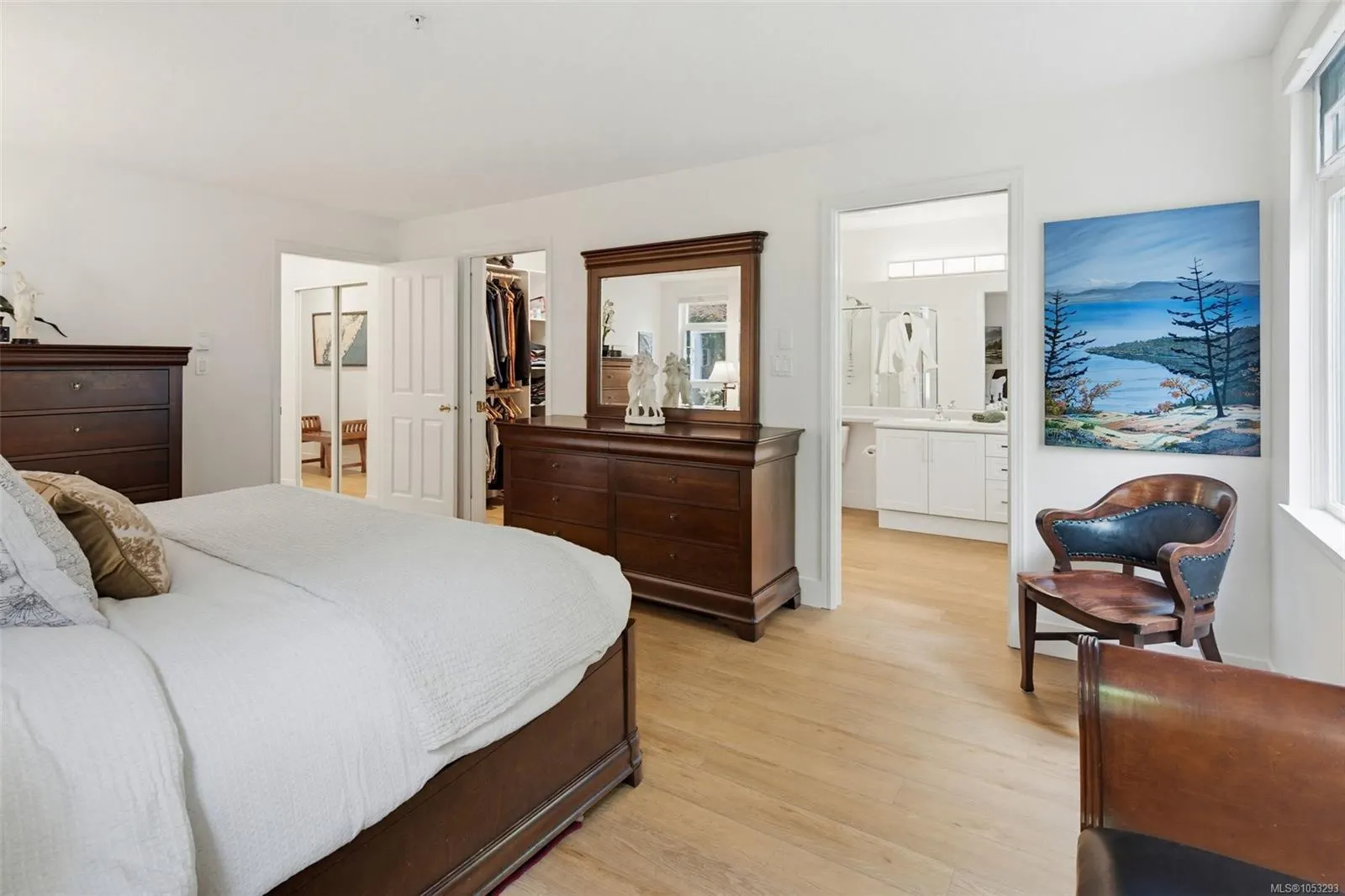 5110 Cordova Bay Rd