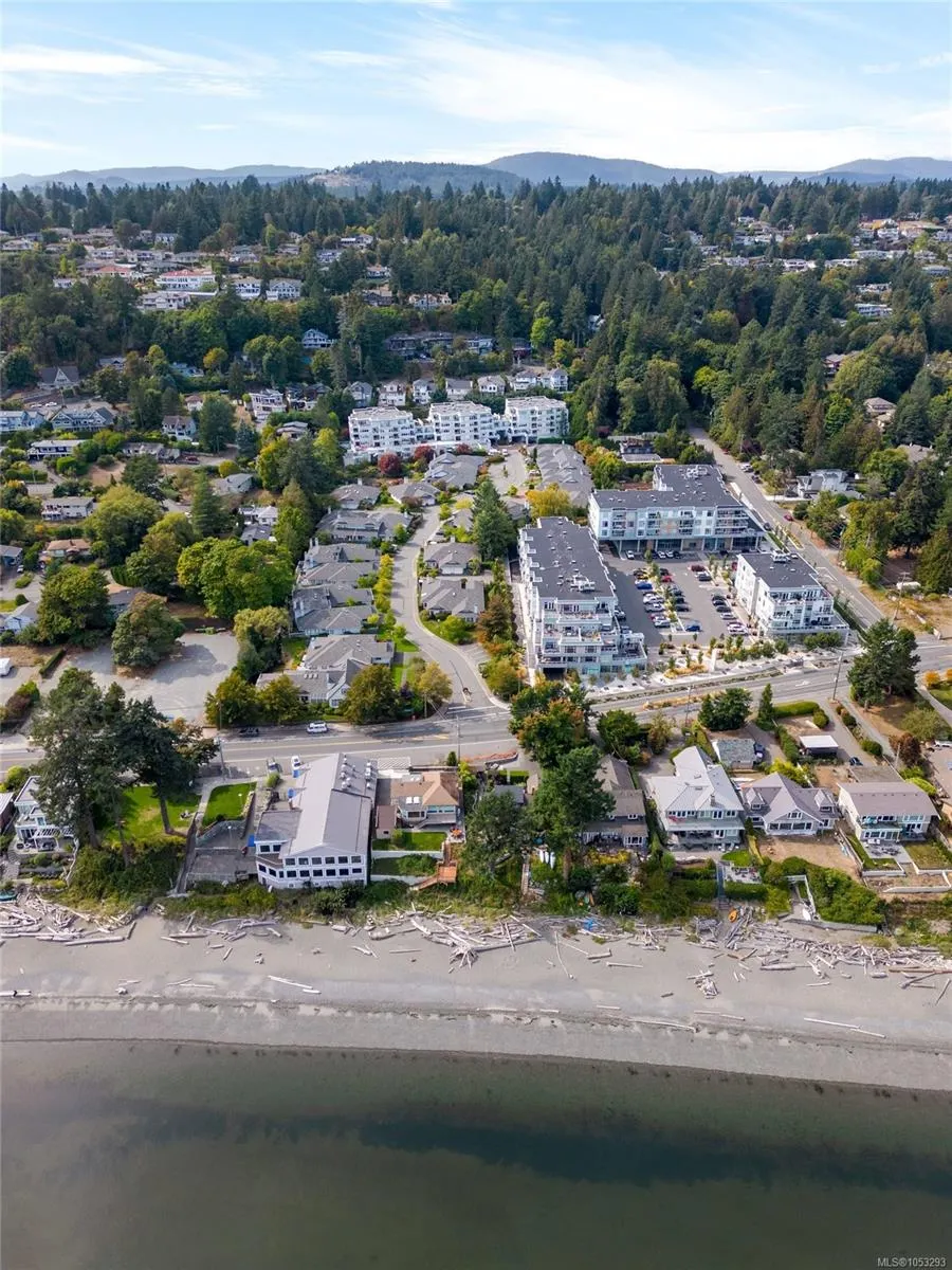 5110 Cordova Bay Rd