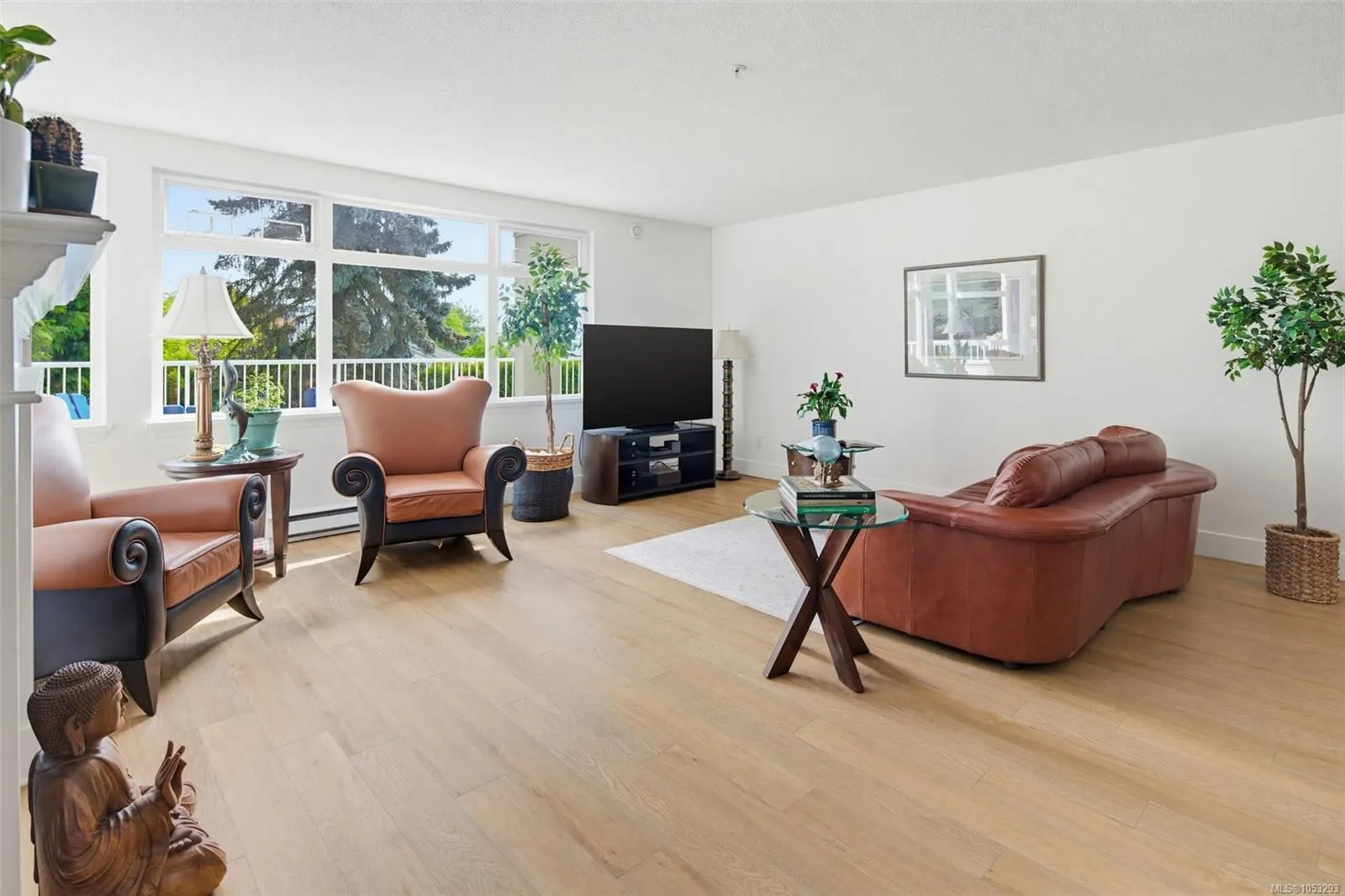 5110 Cordova Bay Rd