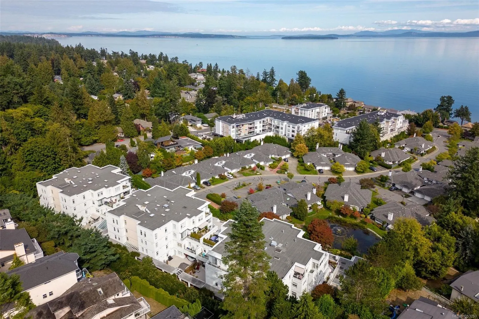 5110 Cordova Bay Rd
