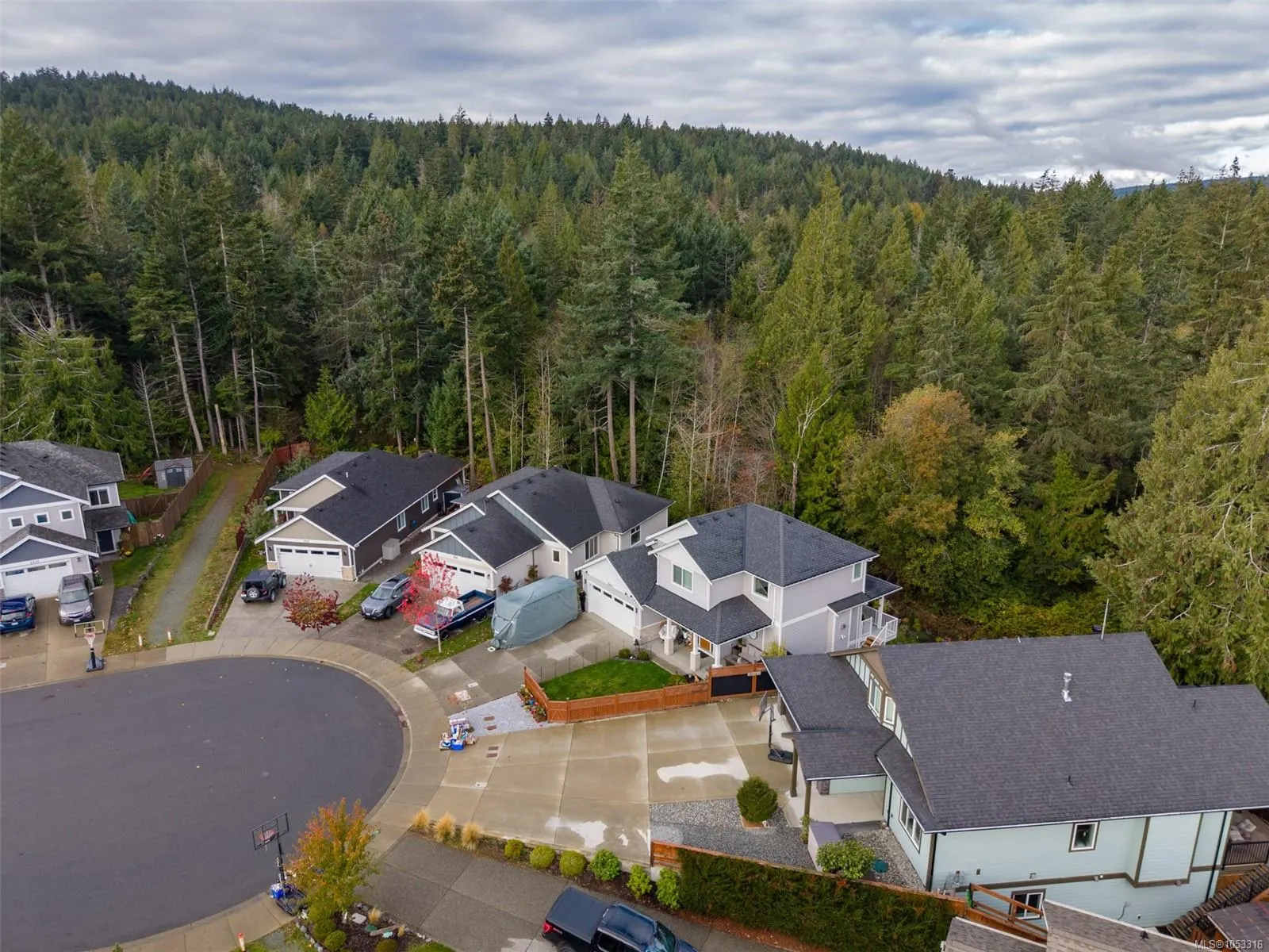 2544 West Trail Crt