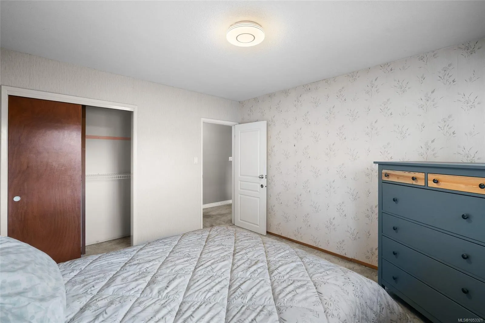 4384 West Saanich Rd