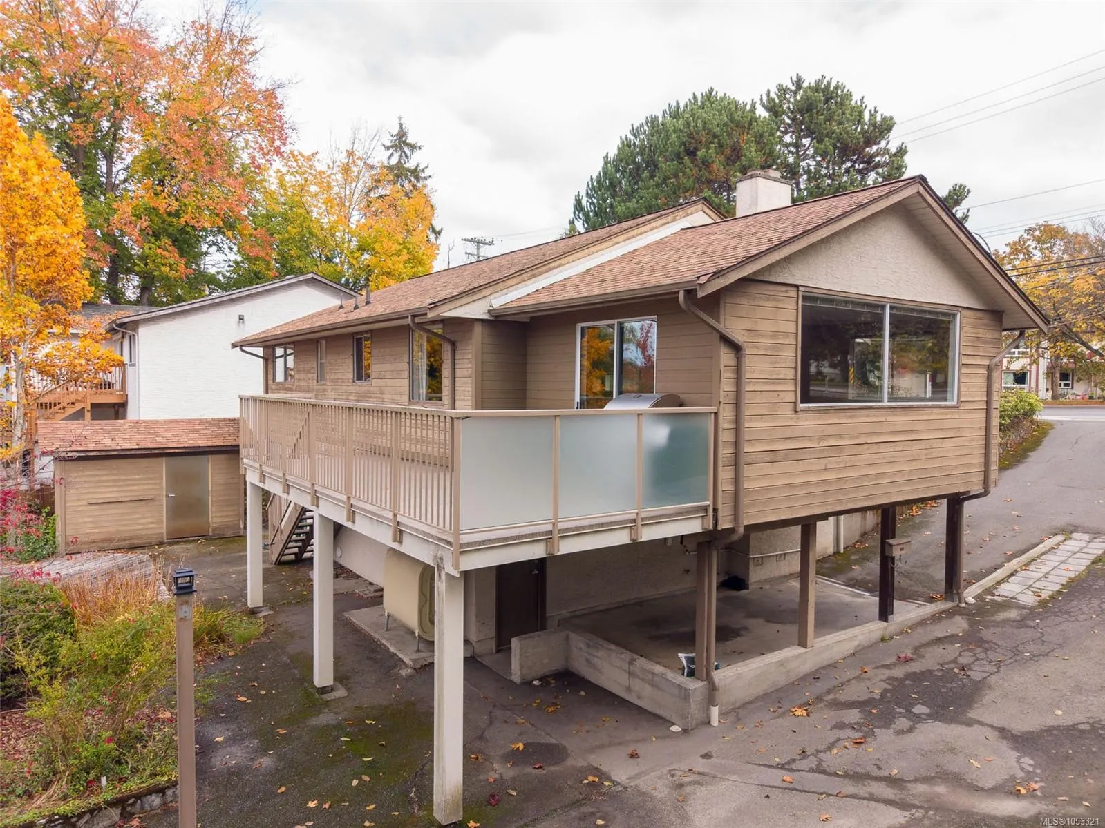 4384 West Saanich Rd