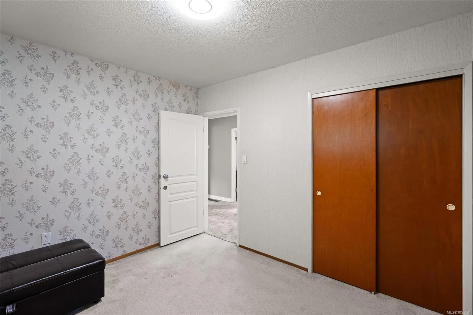 4384 West Saanich Rd