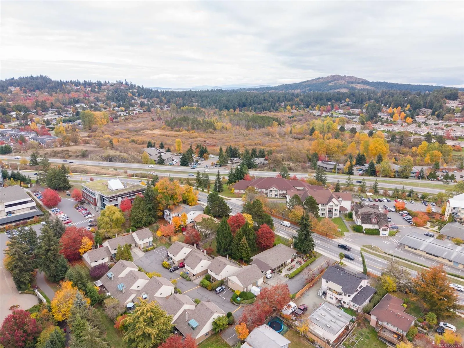 4384 West Saanich Rd