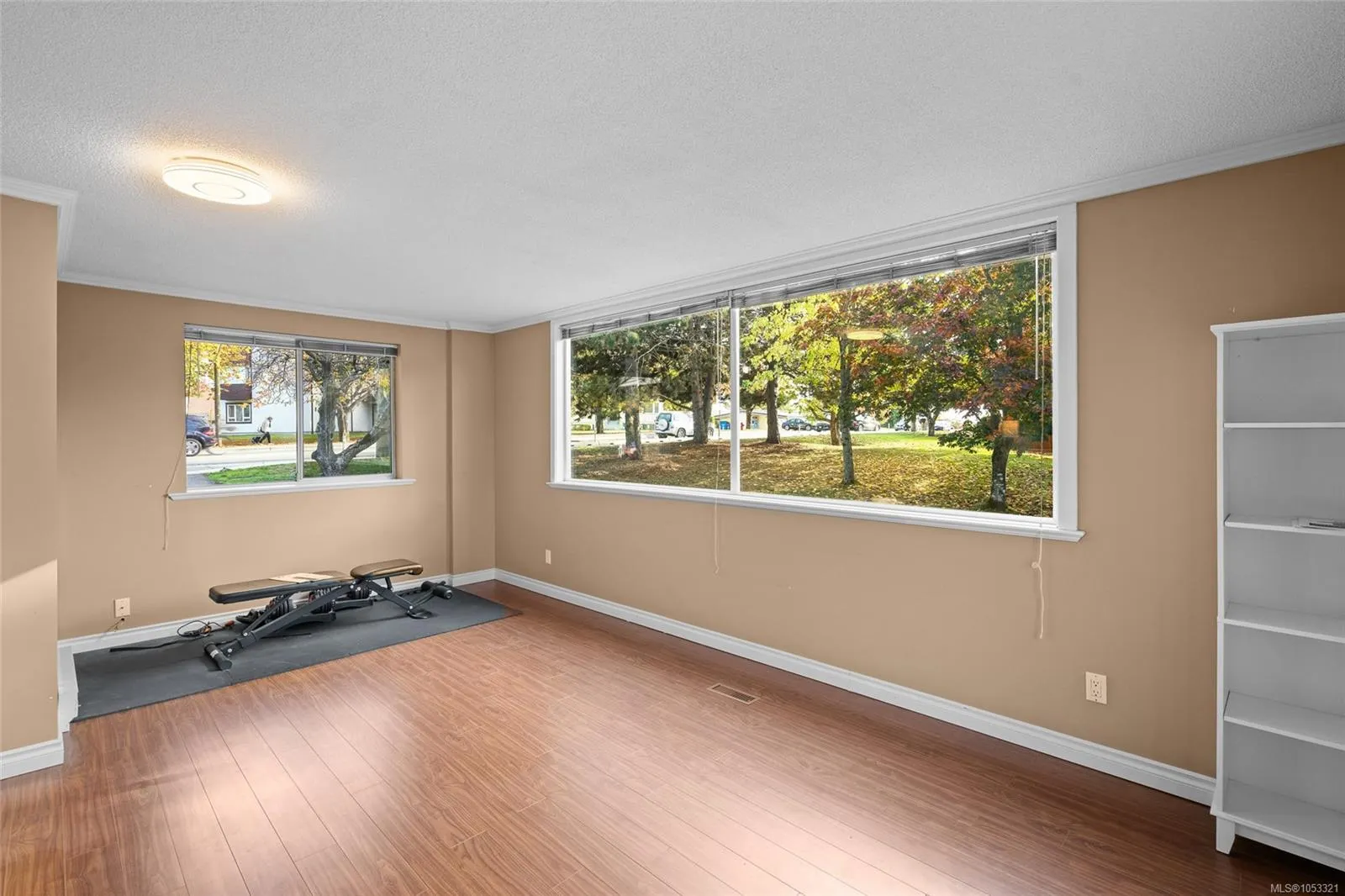 4384 West Saanich Rd