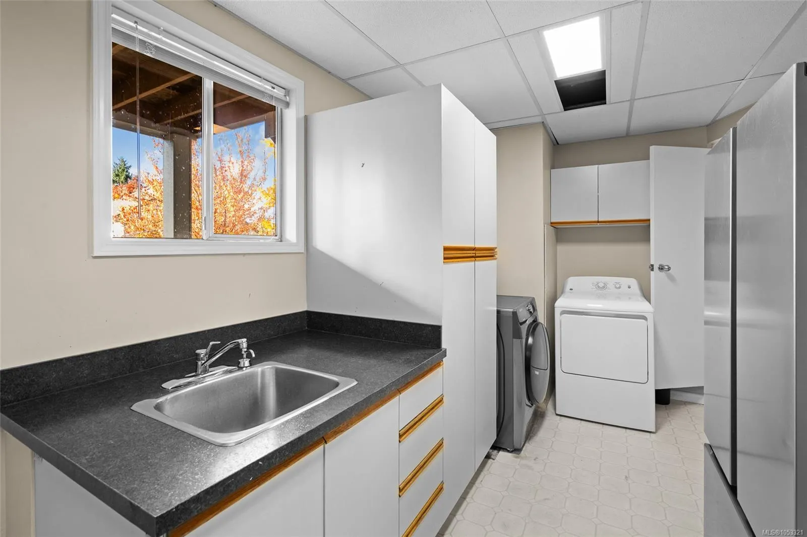 4384 West Saanich Rd