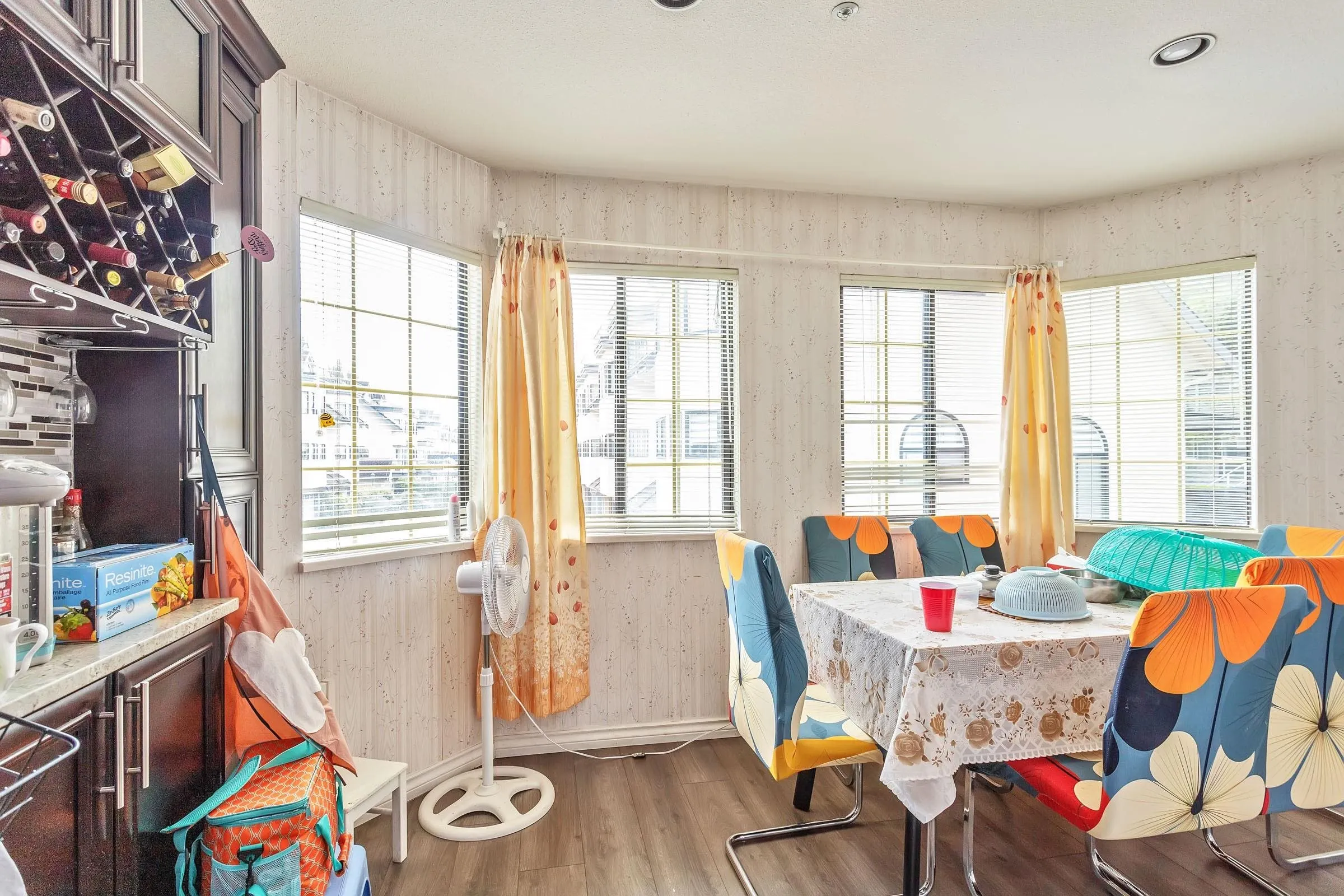 21 8591 Blundell Road