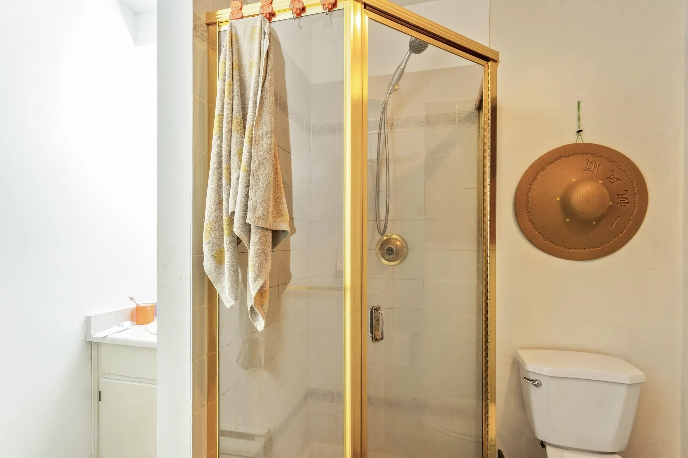 21 8591 Blundell Road