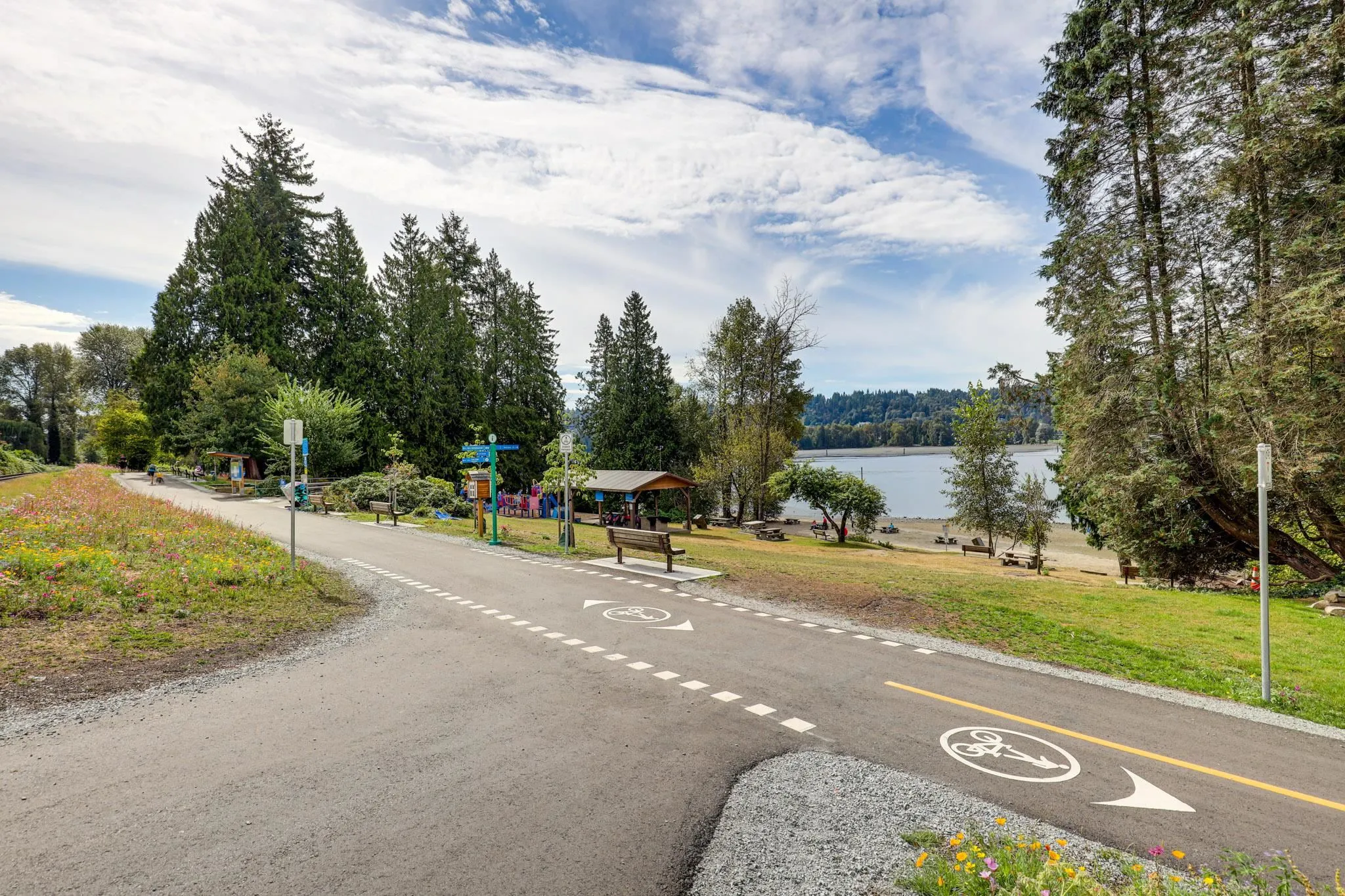 860 Alderside Road