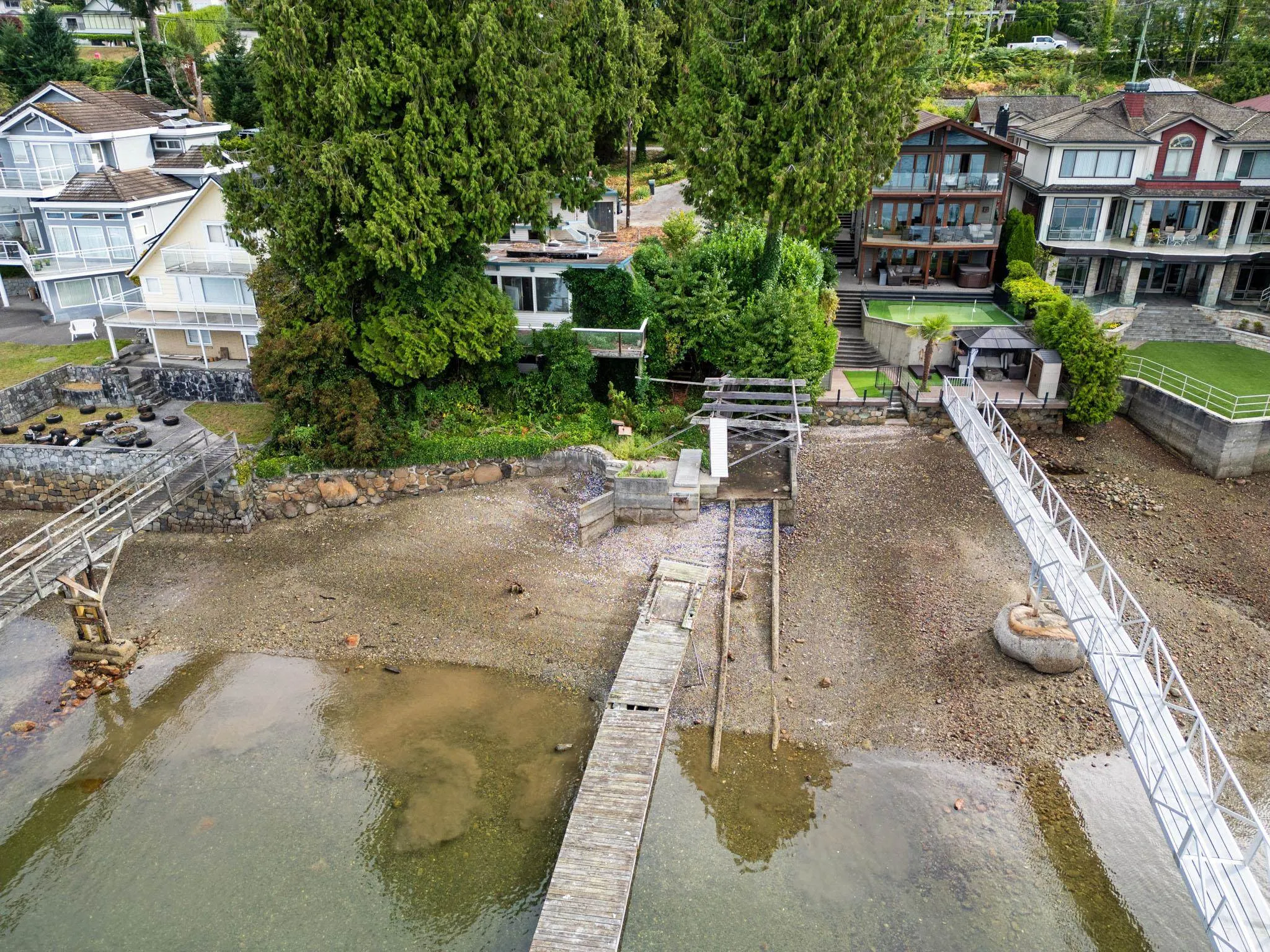 860 Alderside Road