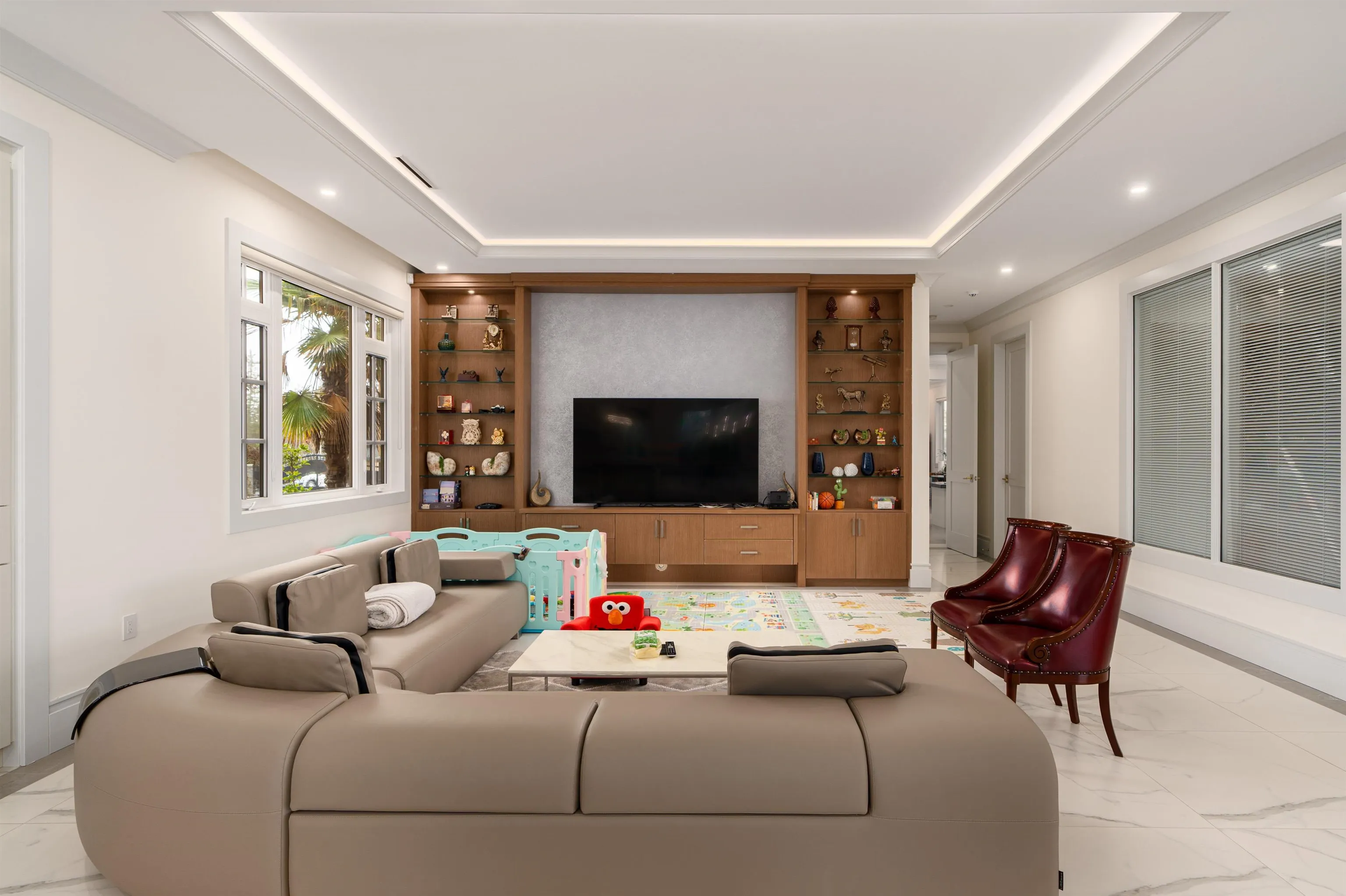 10111 No. 6 Road