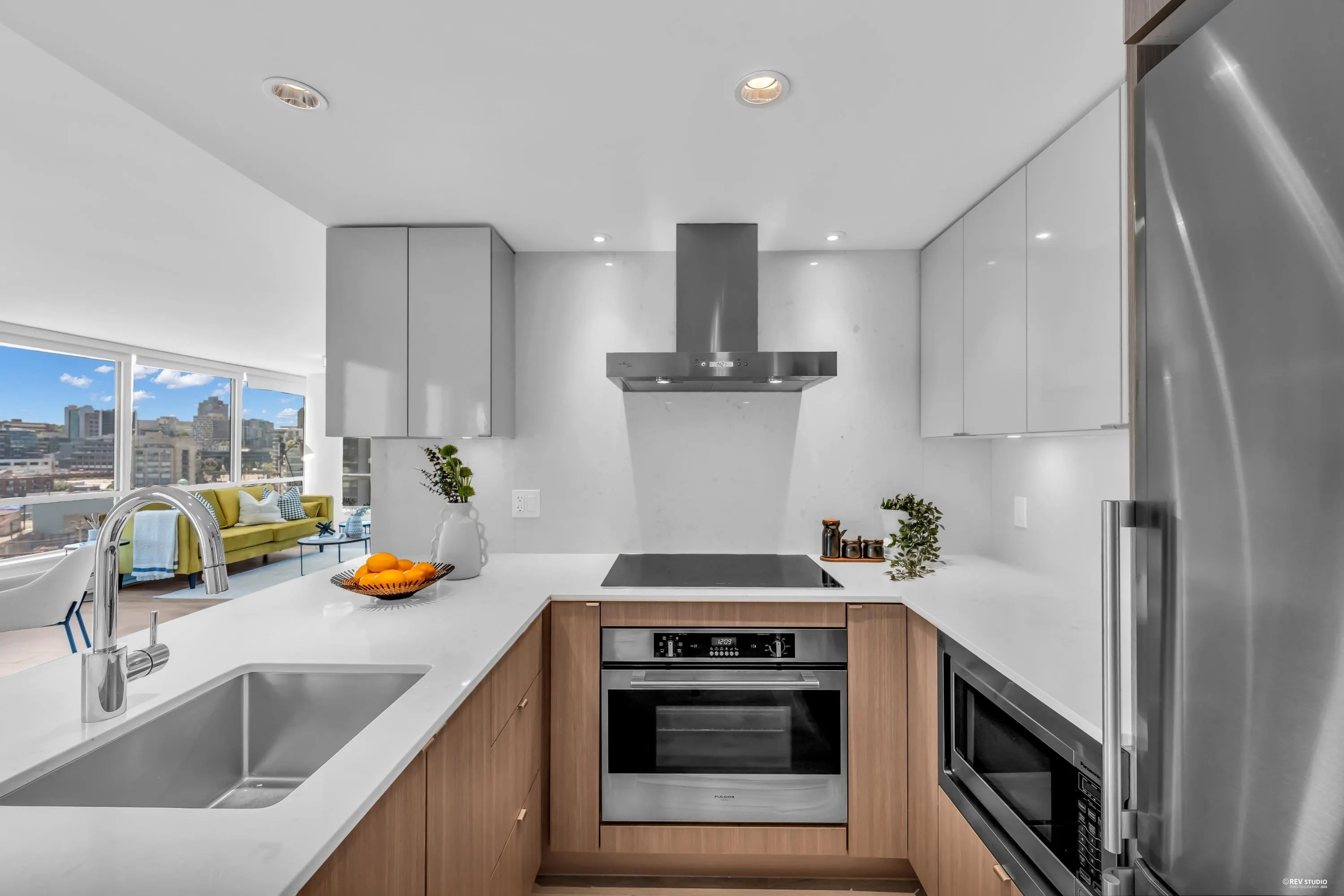 1108 1788 Columbia Street