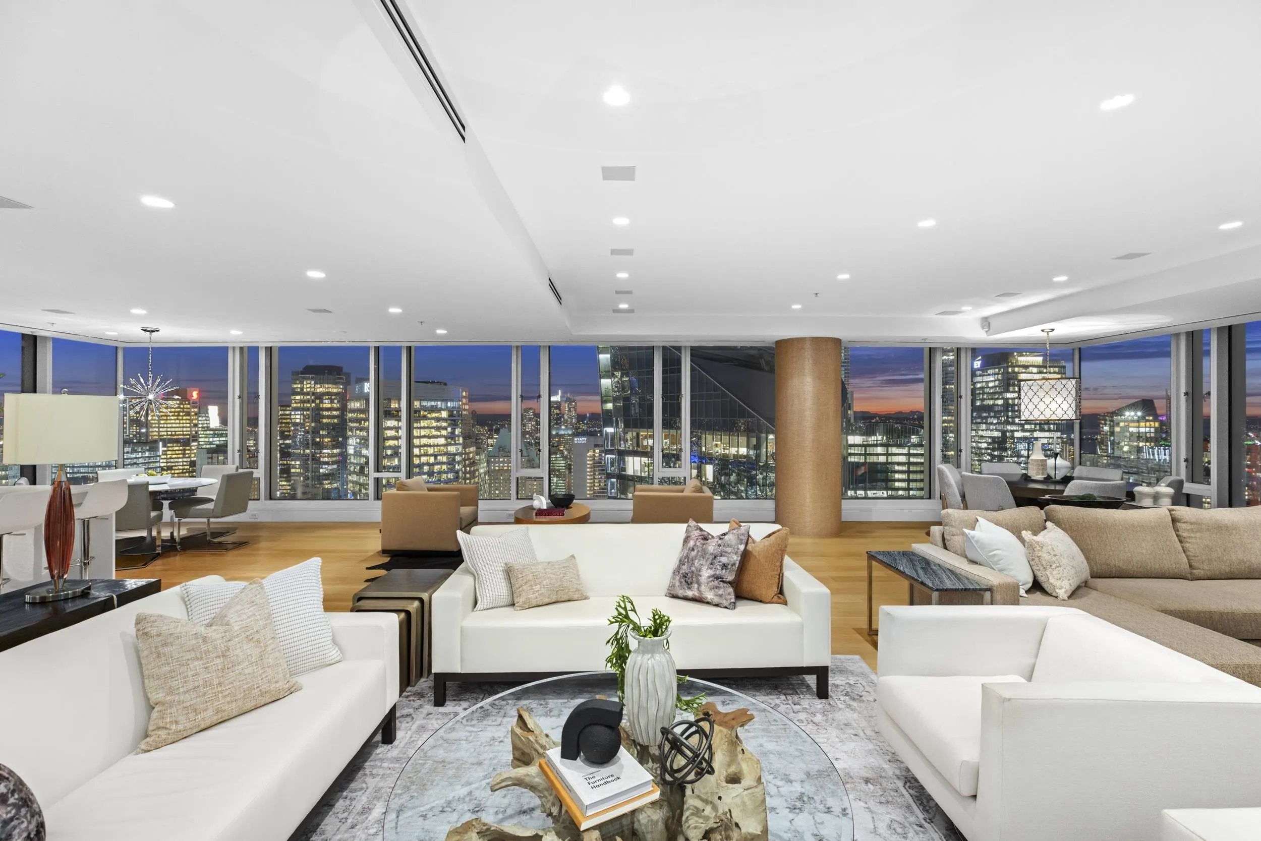 1011 W Cordova Street #4602