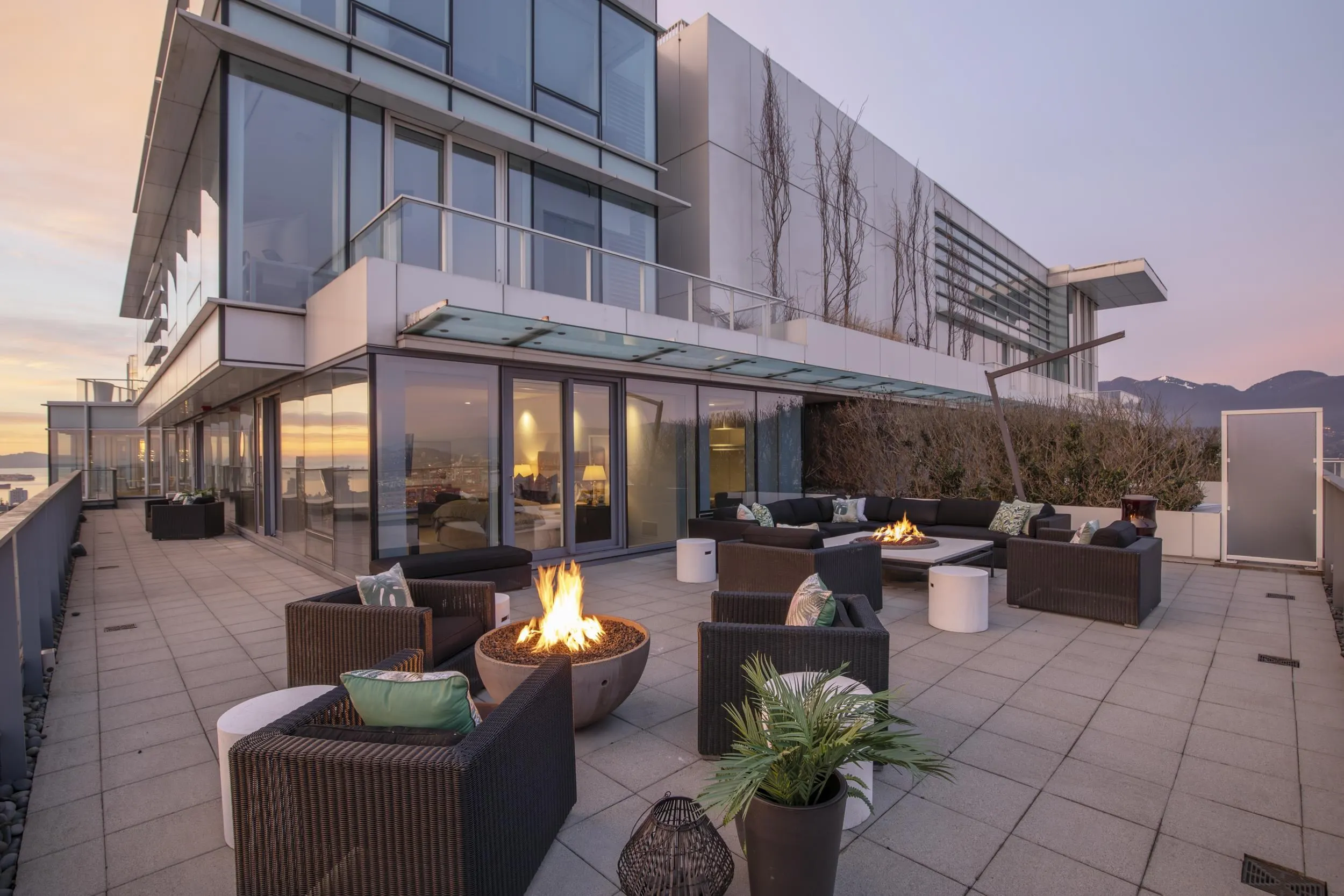 1011 W Cordova Street #4602