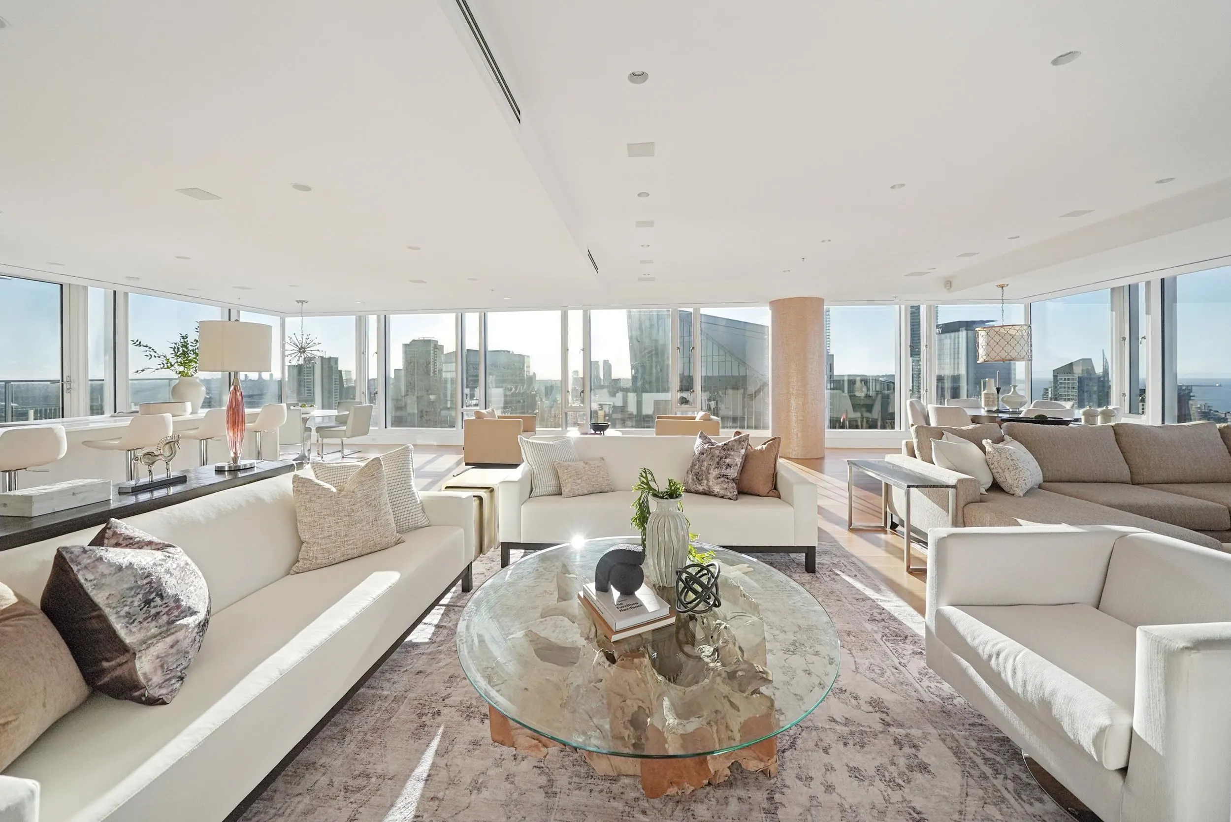 1011 W Cordova Street #4602
