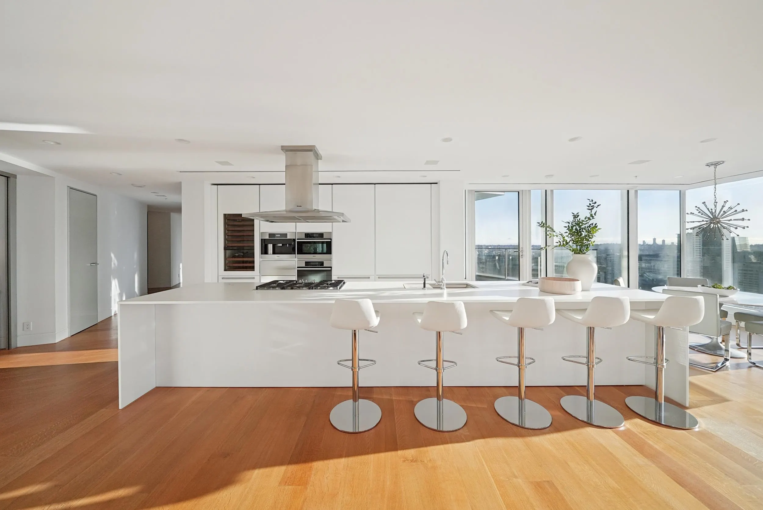1011 W Cordova Street #4602