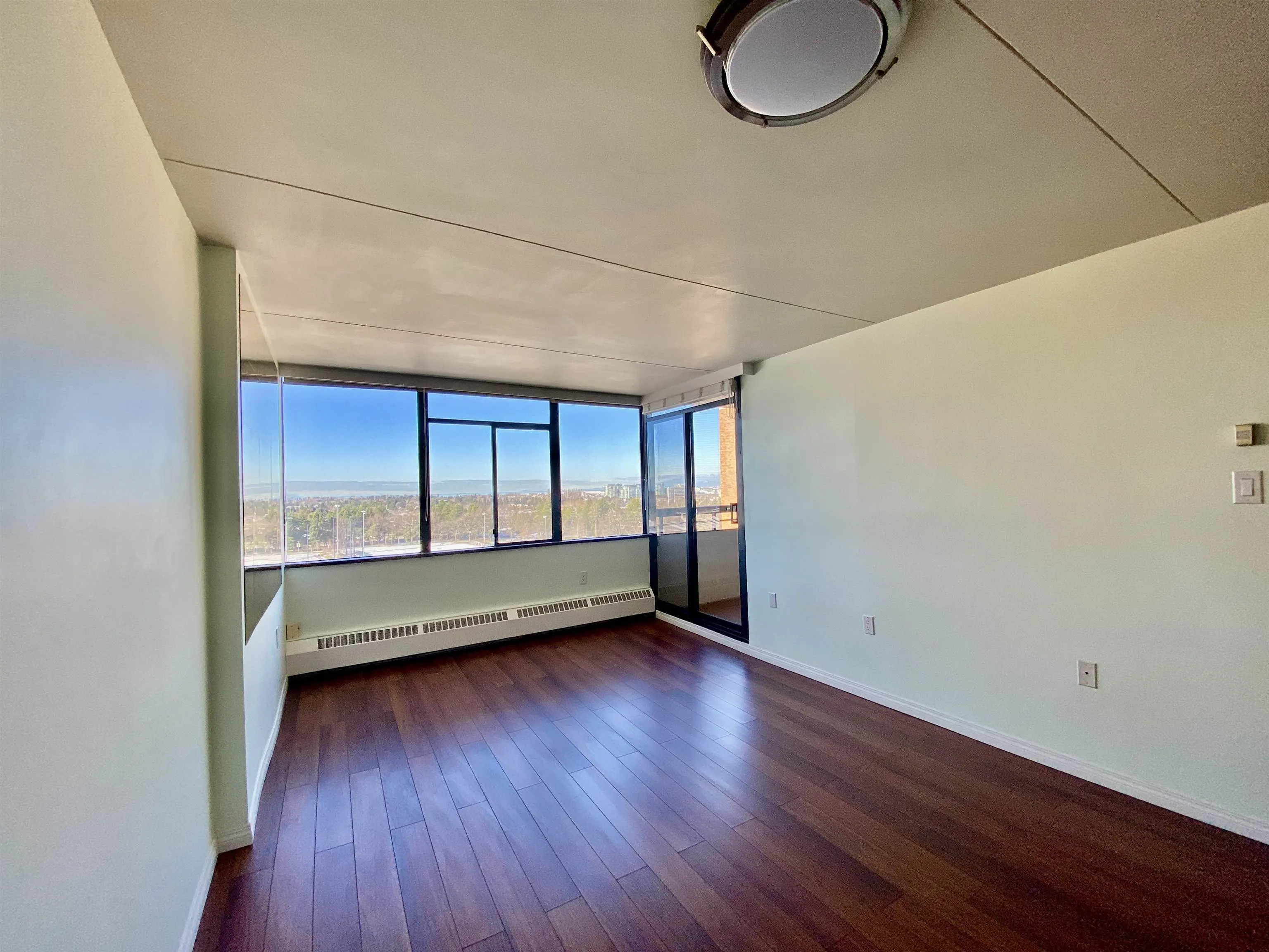 1408 6651 Minoru Boulevard