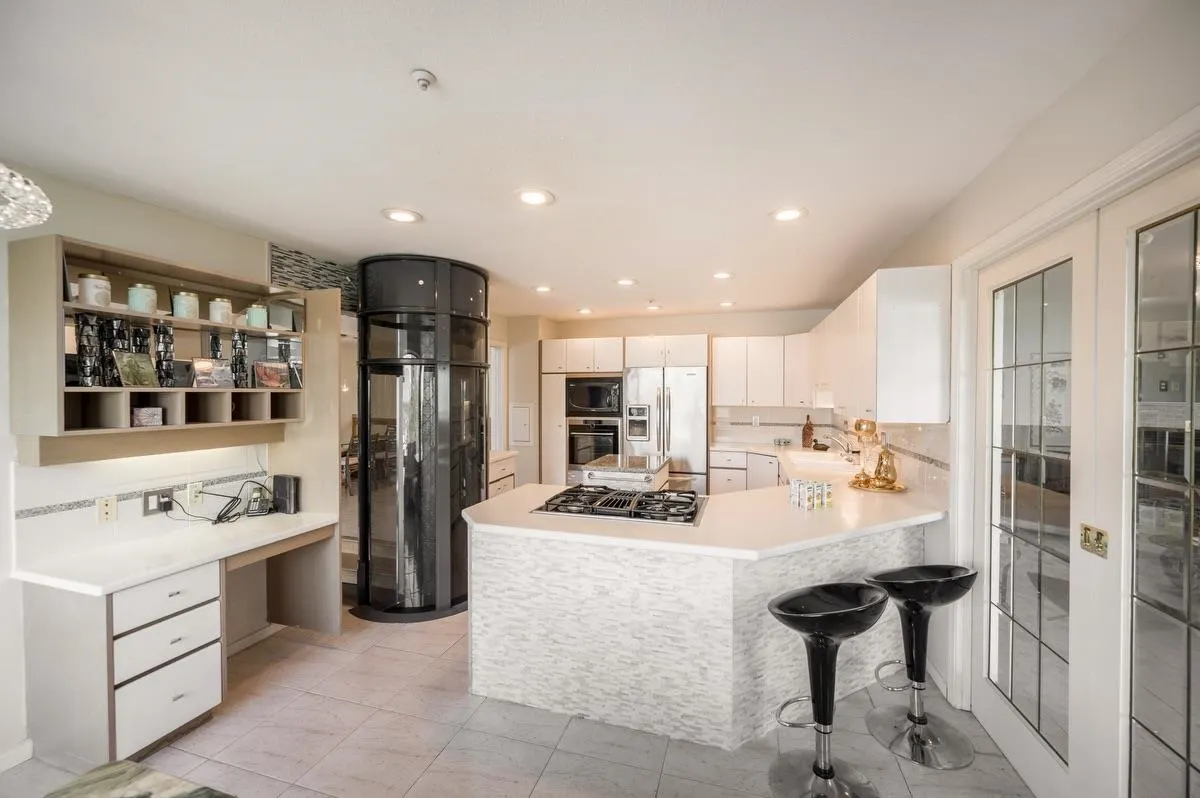 4628 Puget Drive