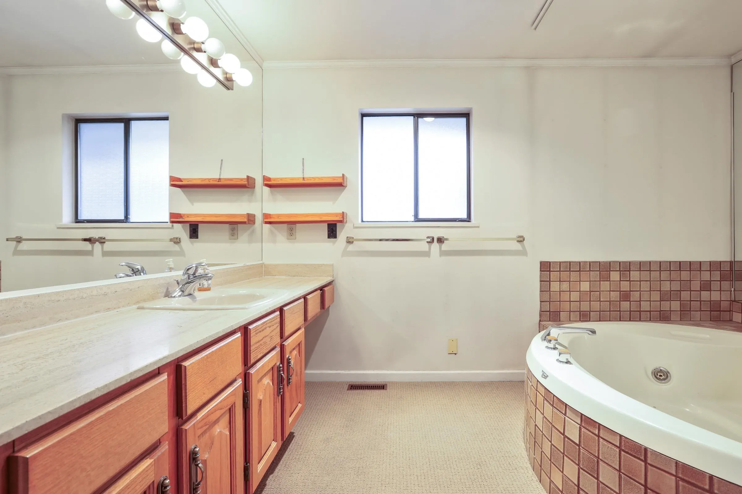 1091 Richelieu Avenue