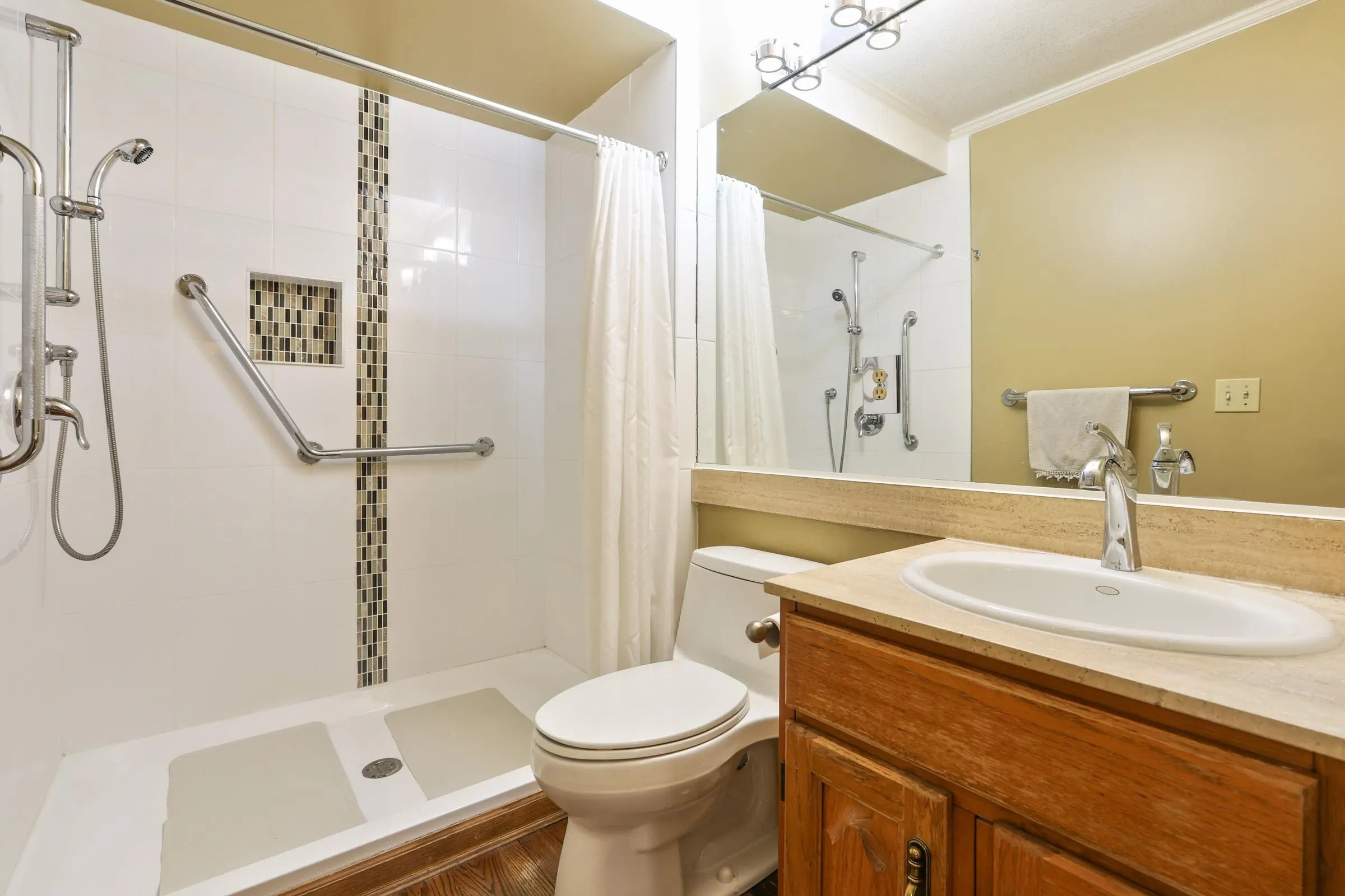 1091 Richelieu Avenue