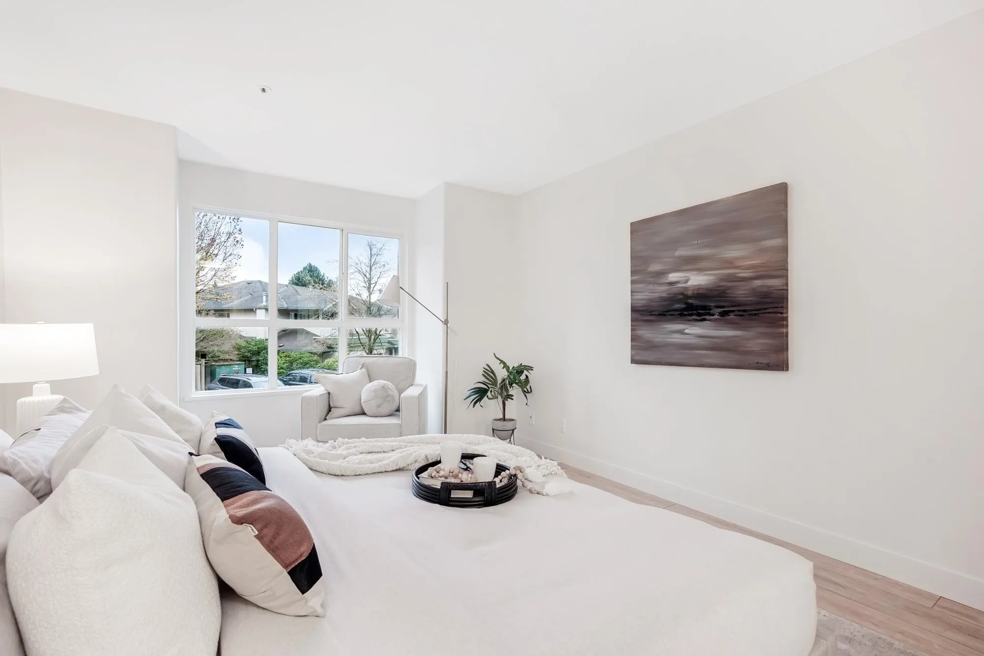 13870 70 Avenue #201