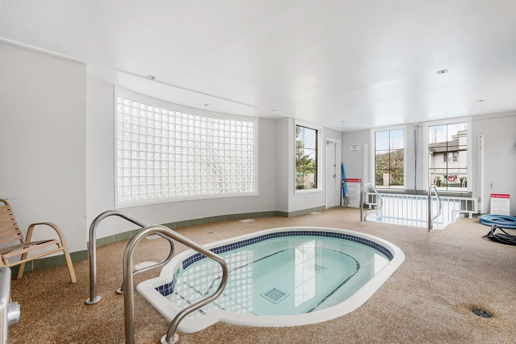 13870 70 Avenue #201