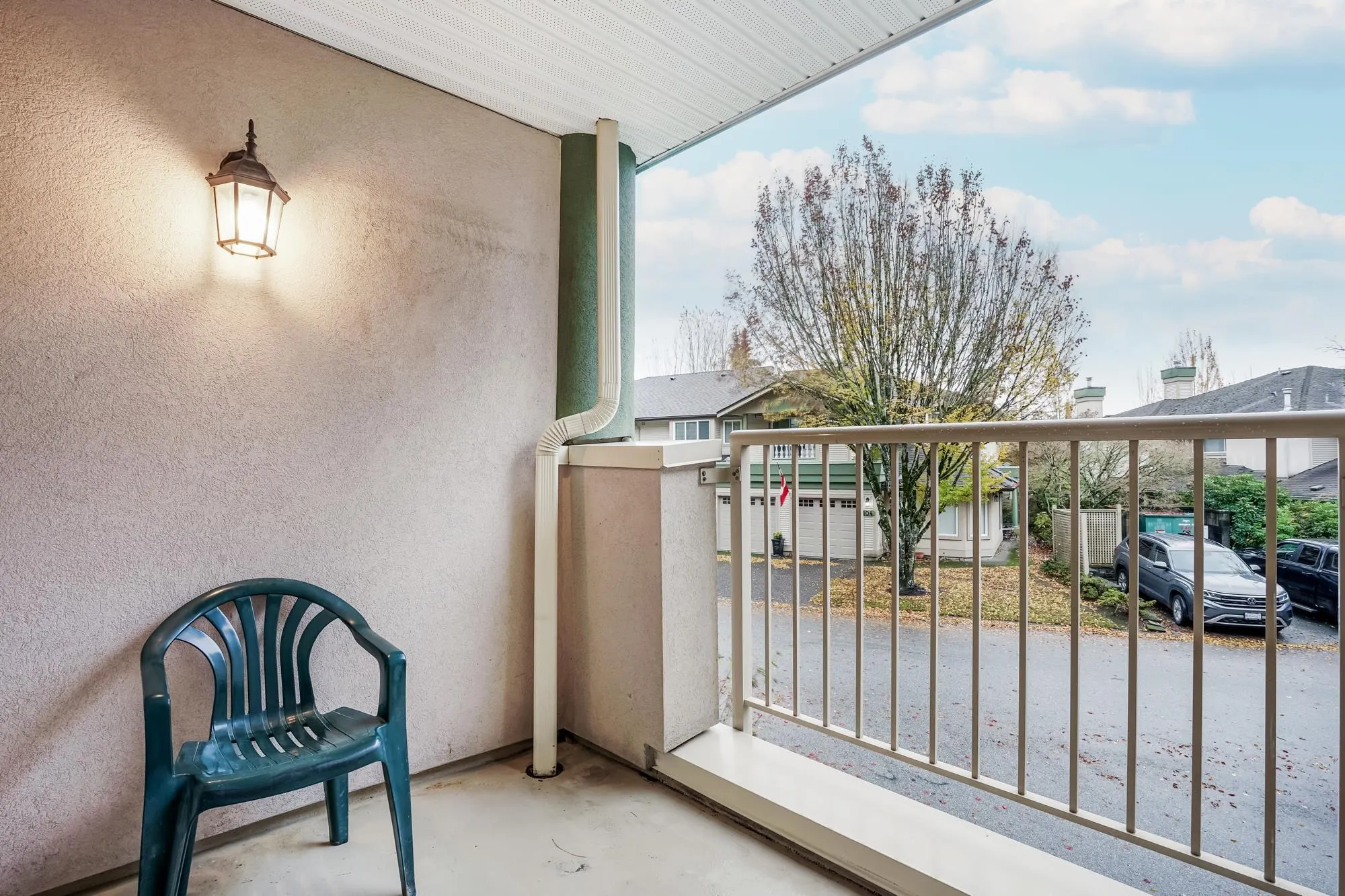 13870 70 Avenue #201