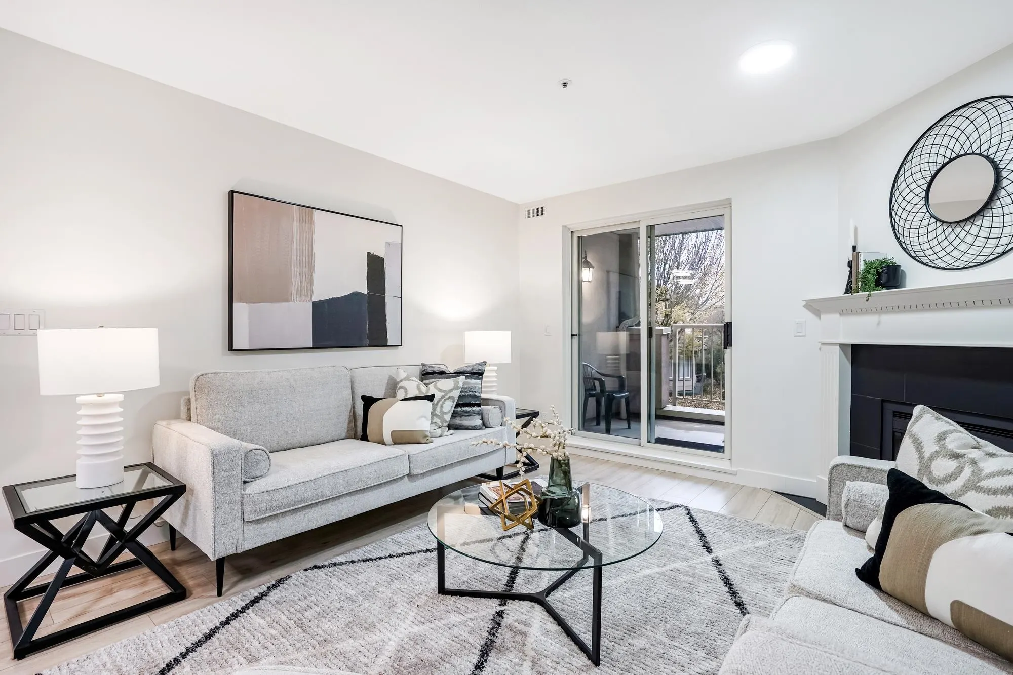 13870 70 Avenue #201