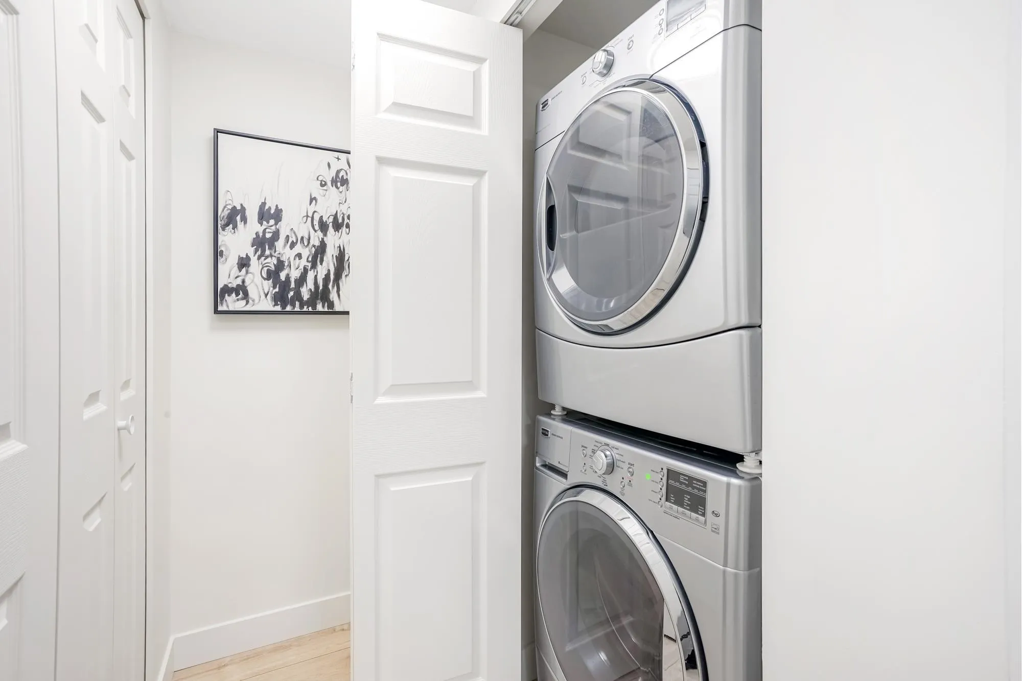 13870 70 Avenue #201