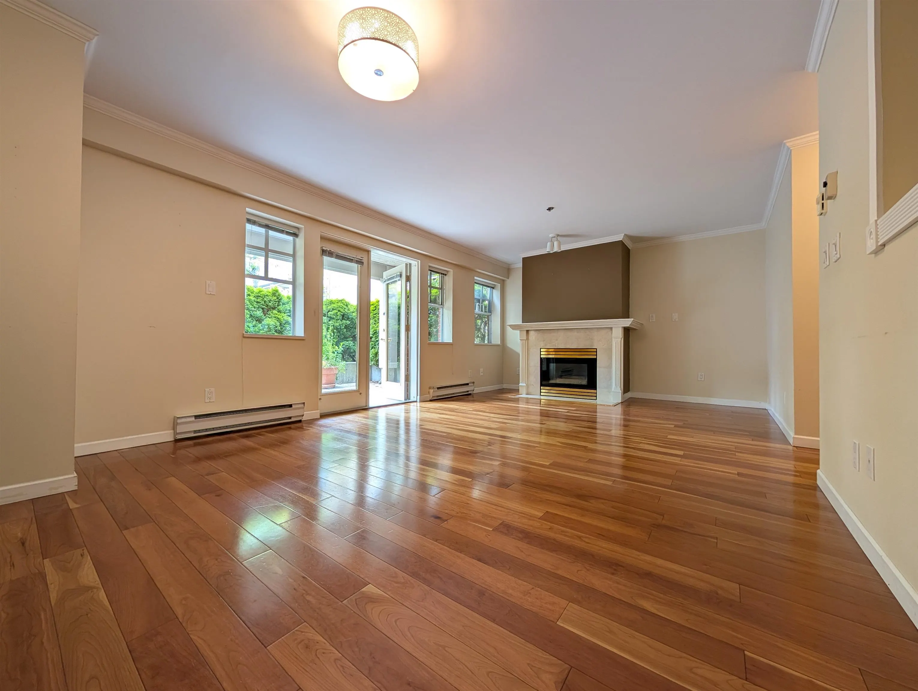 104 5880 Hampton Place