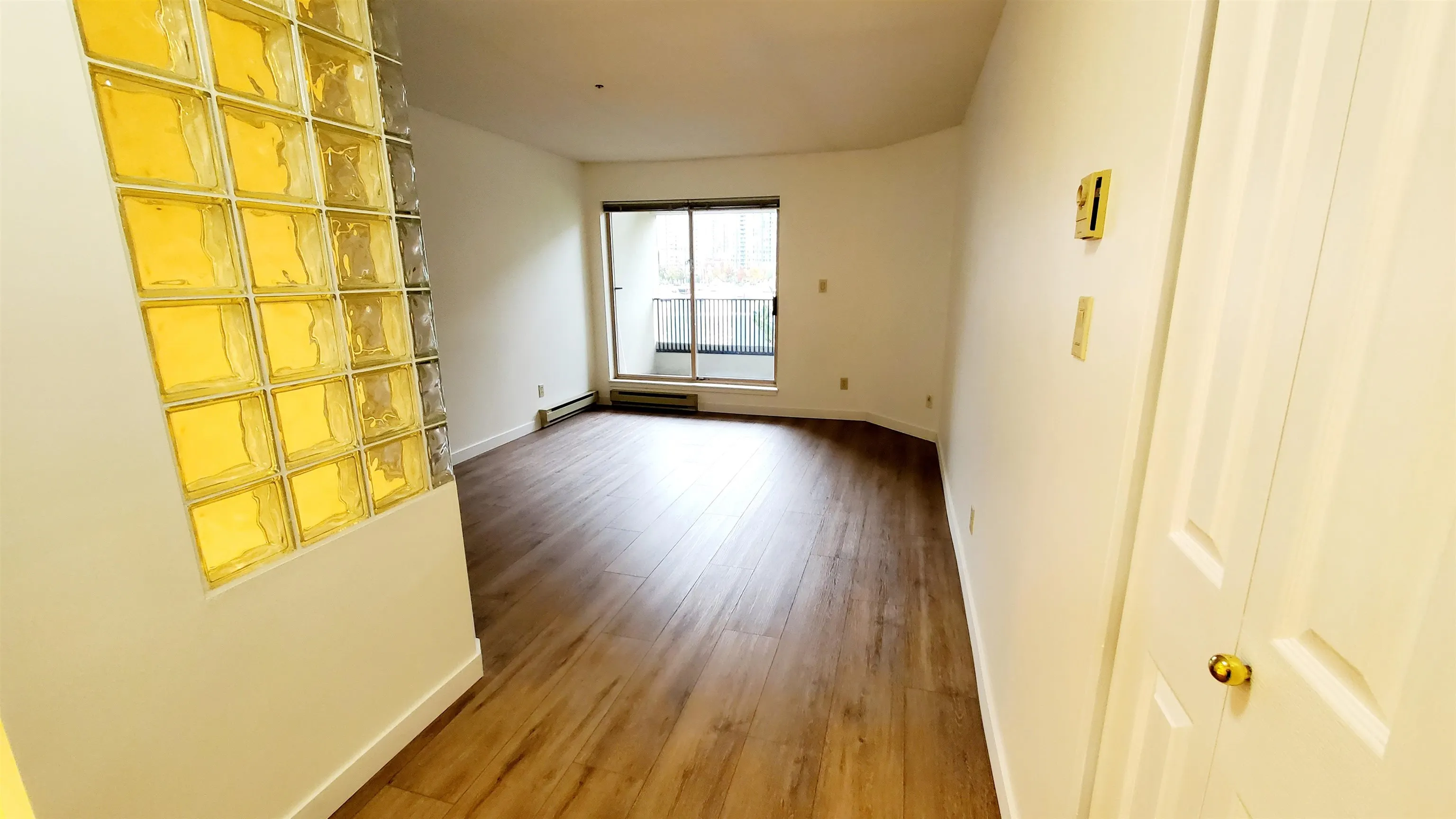 311 1859 Spyglass Place