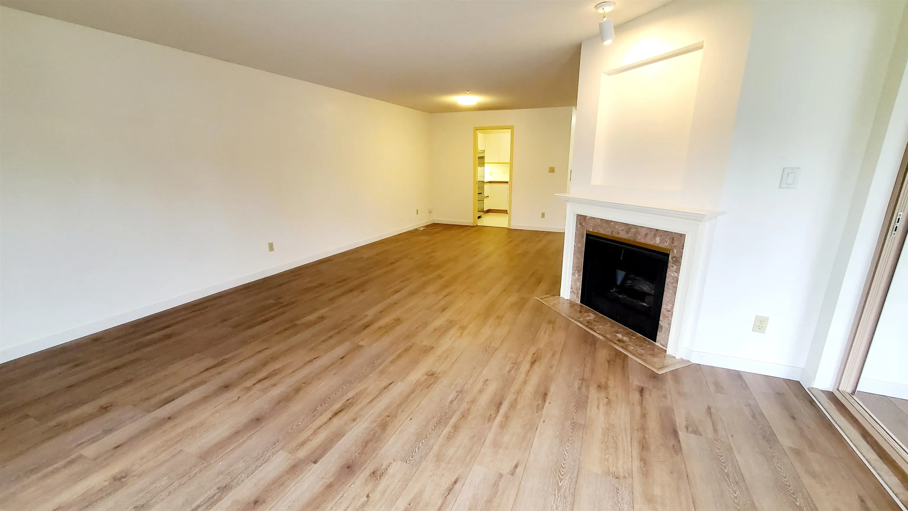 311 1859 Spyglass Place