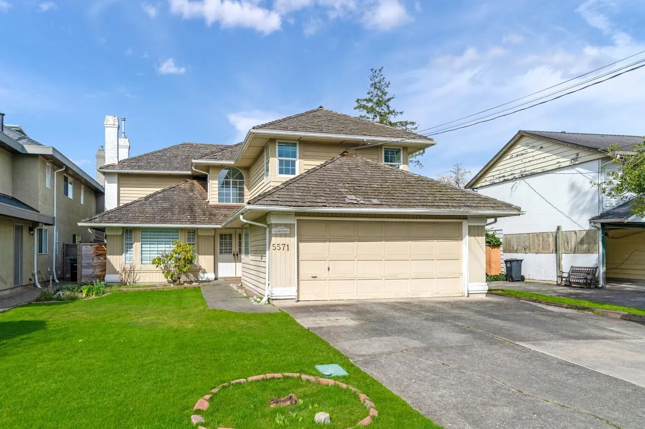 5571 Forsyth Crescent