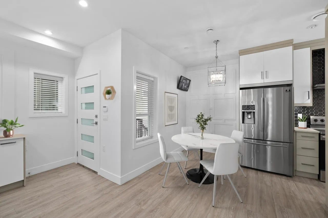 3133 Glen Drive