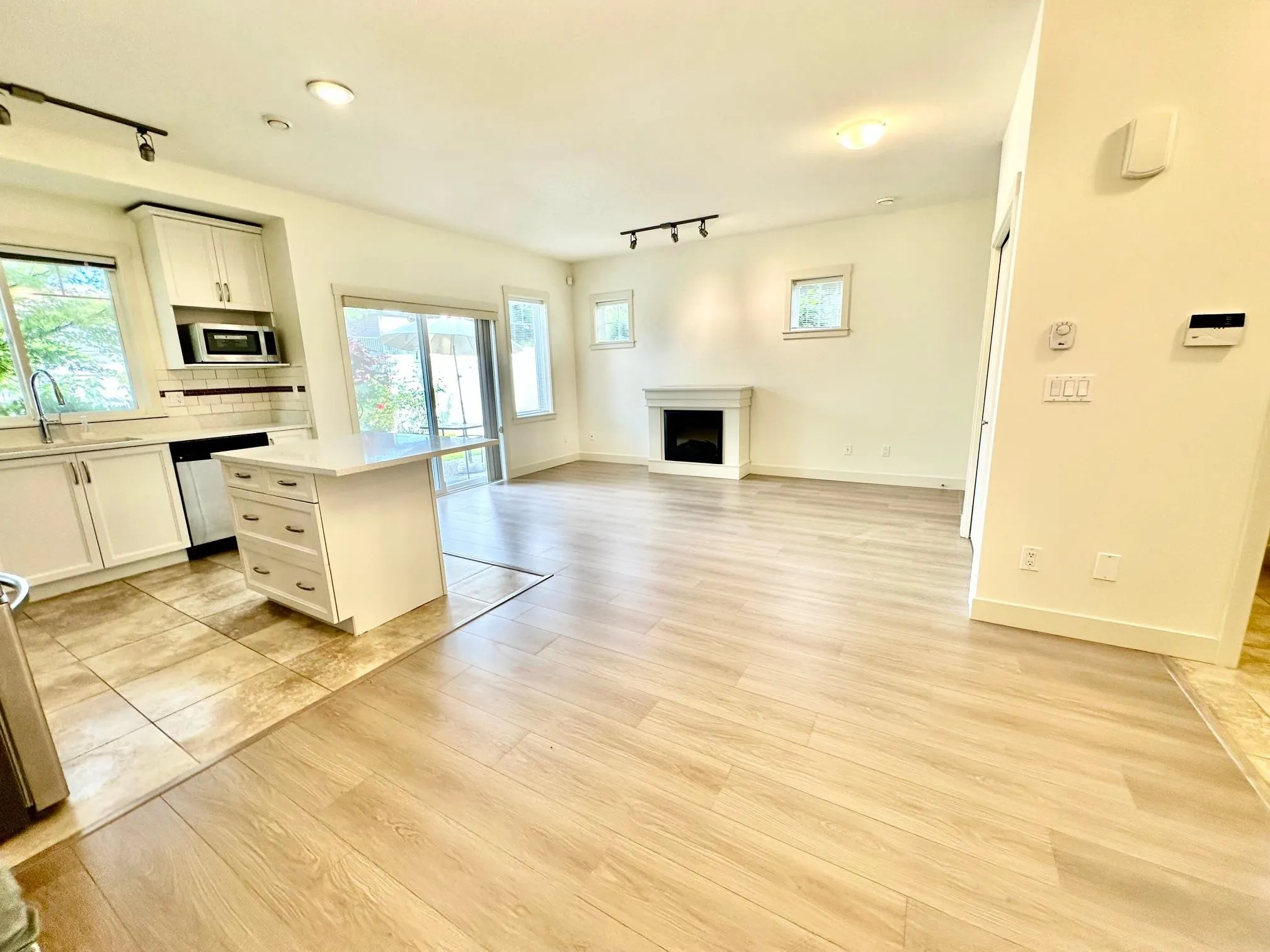 34 11393 Steveston Highway