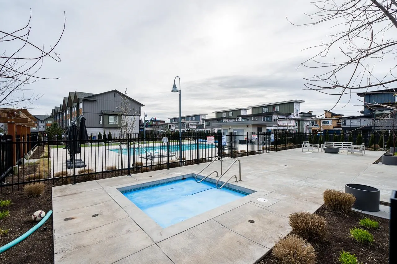 213 2499 Rabbit Drive