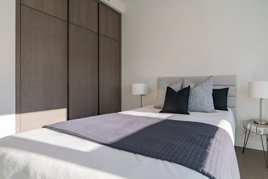 2603 620 Cardero Street