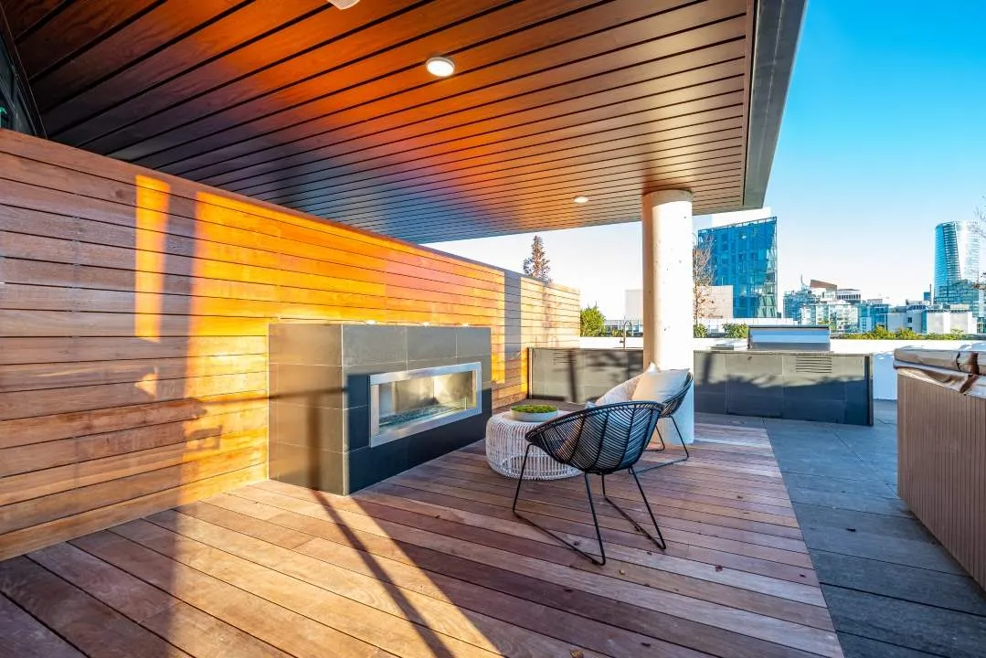 2603 620 Cardero Street